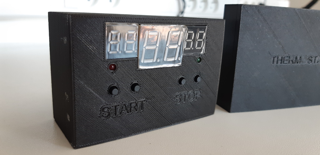 Case for W1401 temperature controler - Thermostat