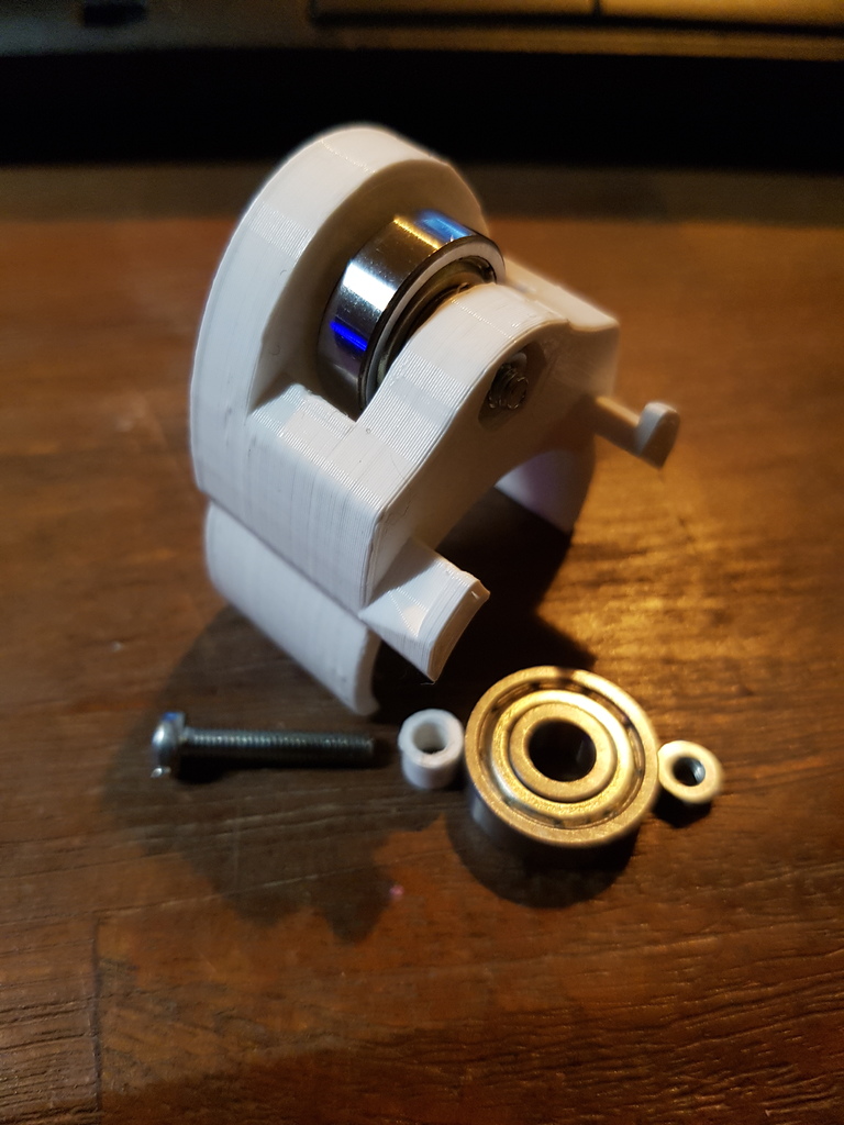 Filament holder with bearring