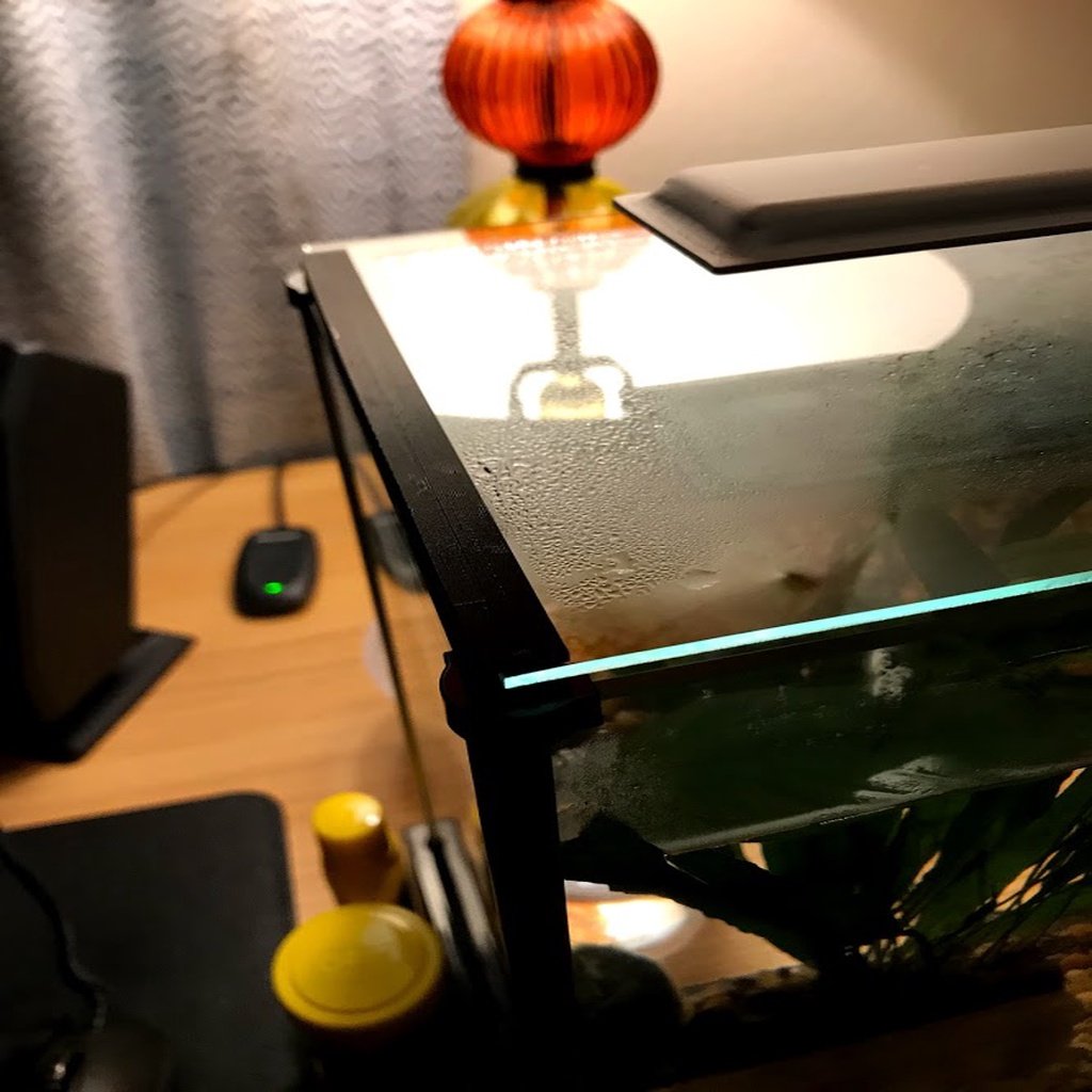 Fluval Spec 5 Aquarium Glass Lid Rails Mod