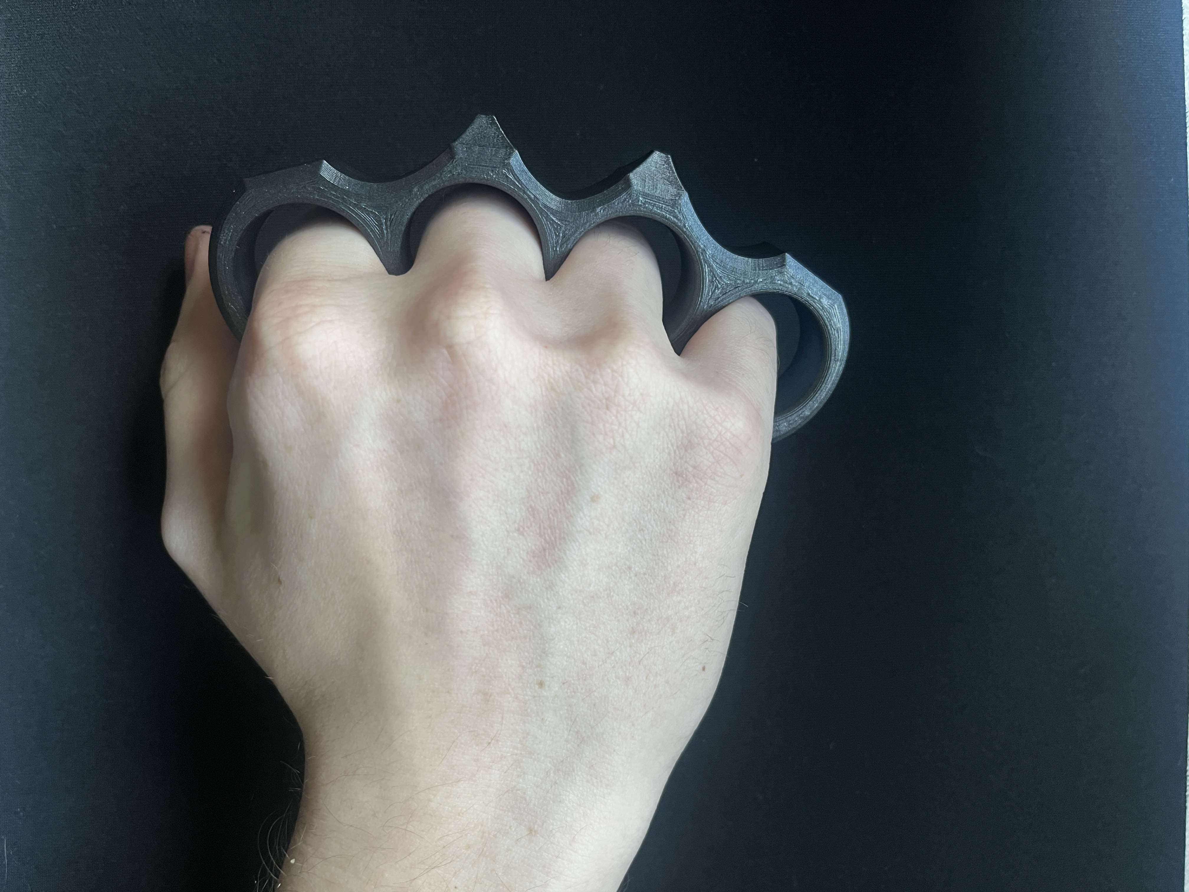 Knuckle Dusters (prop)