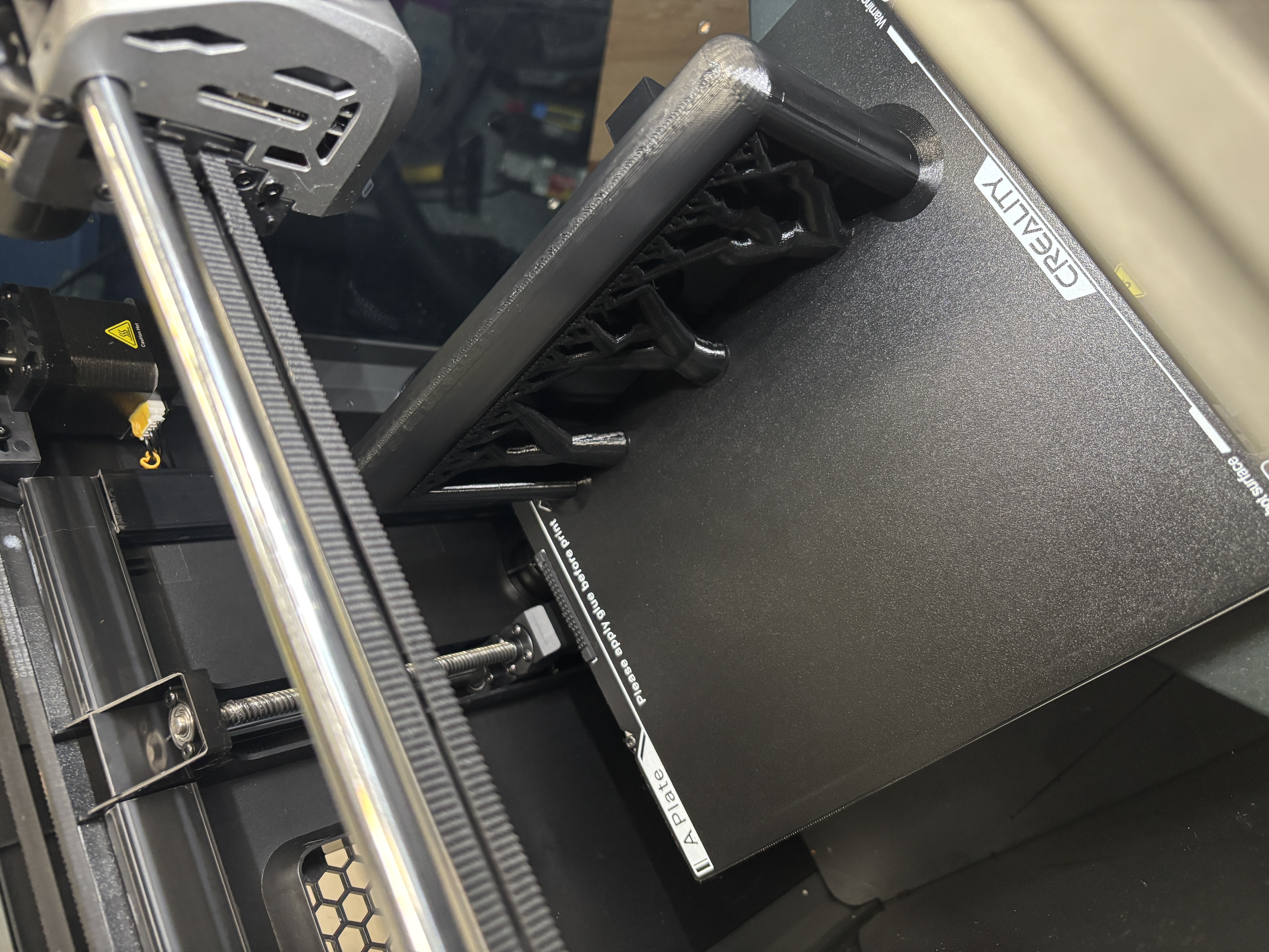 4040 sim racing rig phone holder with MagSafe so I can work from home