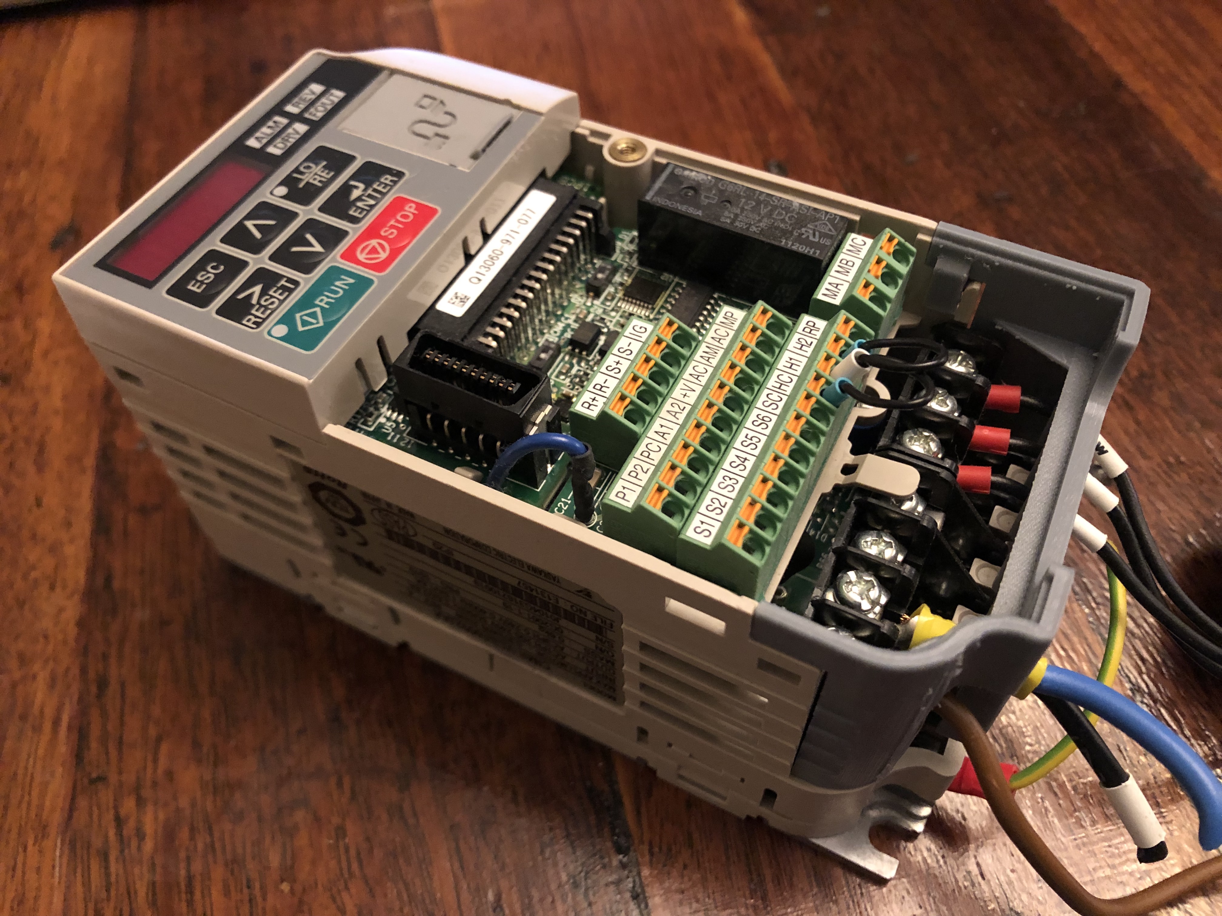 Yaskawa inverter variable frequency drive terminal cover (Model BA0002)