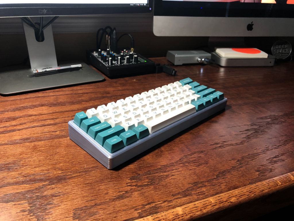 Anne Pro 1 / 2 60% High Profile Mechanical Keyboard Case with Battery Space