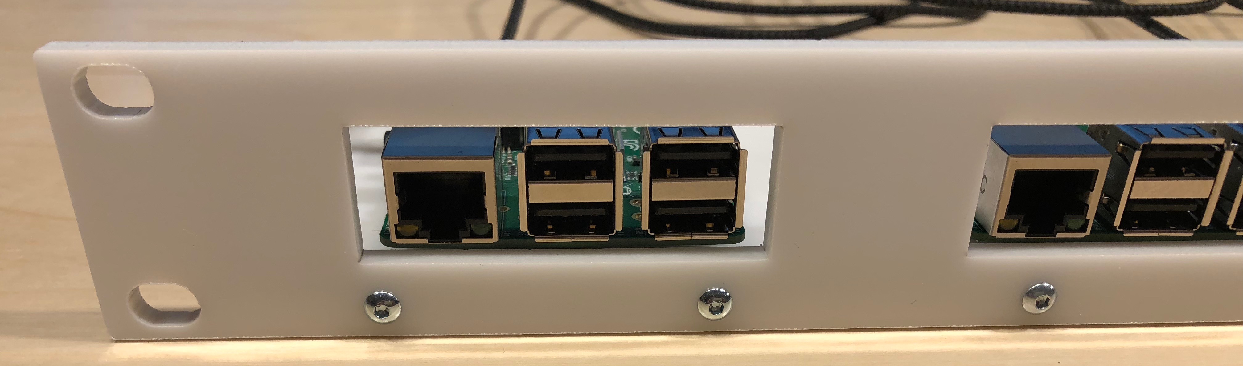 Raspberry Pi / TinkerBoard 19" Rack Mount