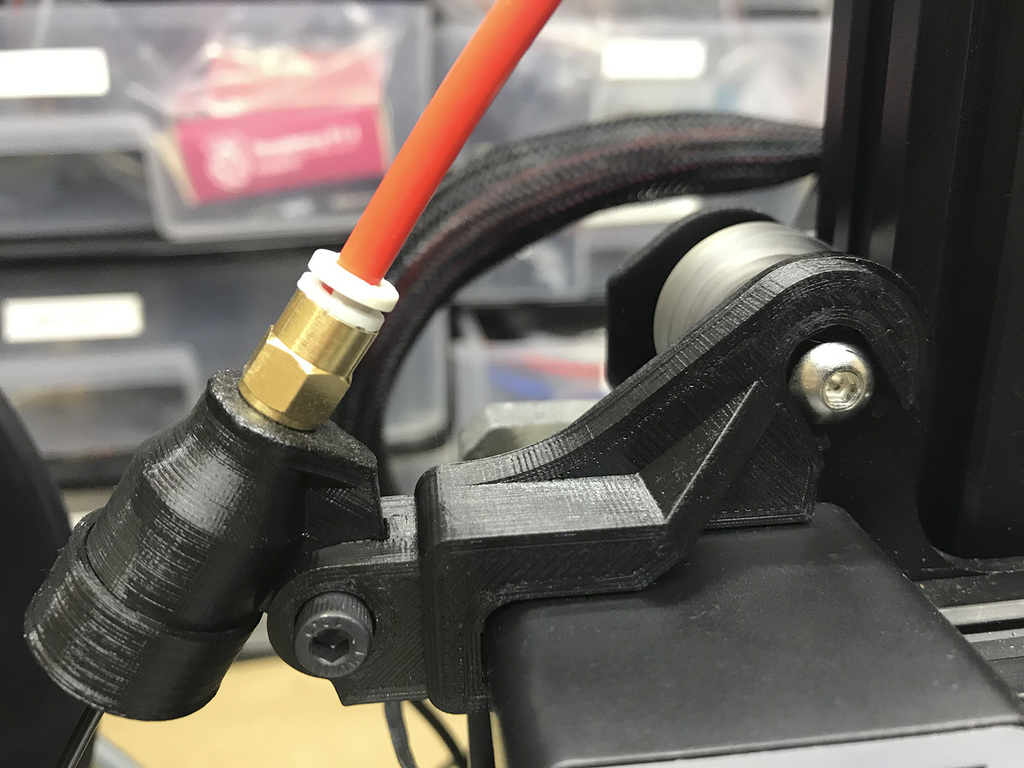  FILAMENT GUIDE WITH FILTER FOR ENDER 3 PRO (DIRECT DRIVE)