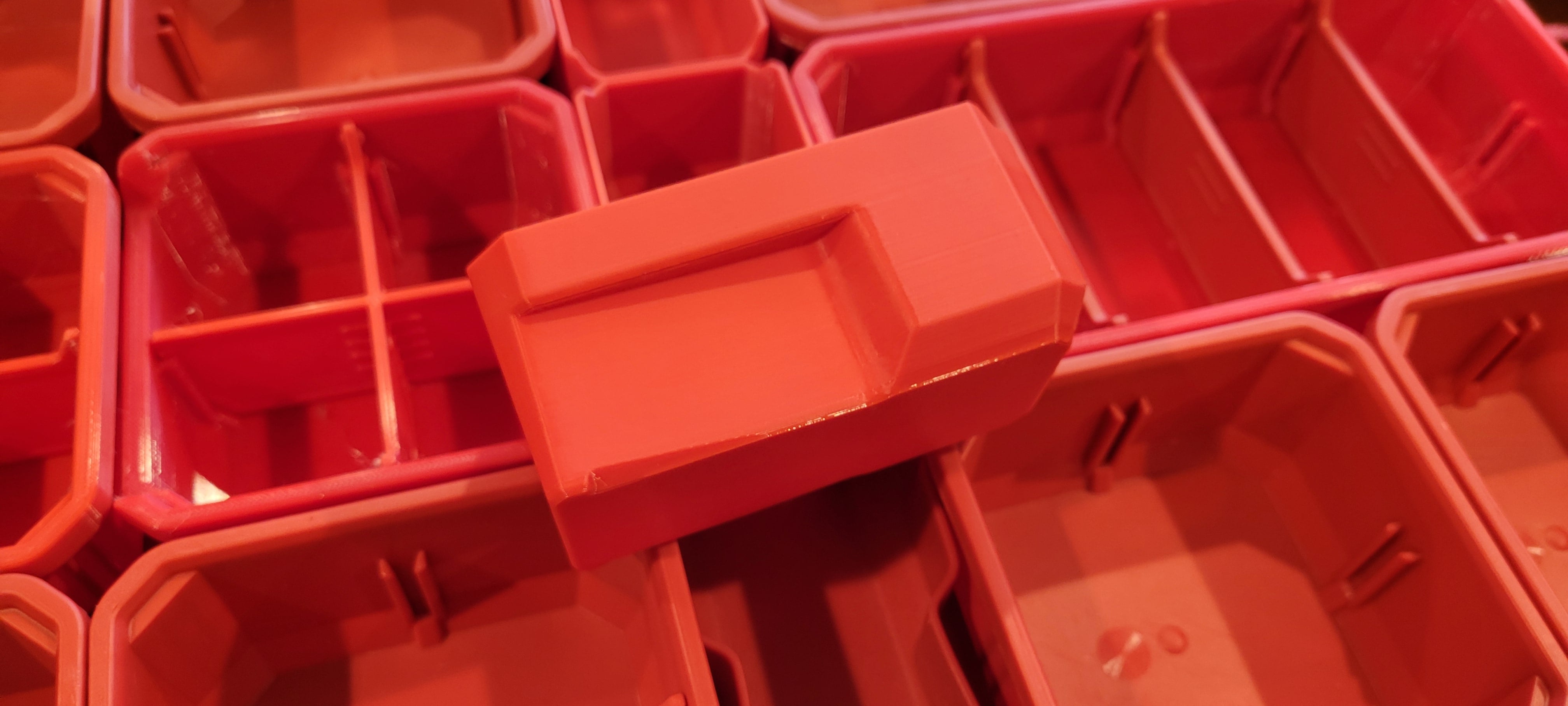 Milwaukee Packout Low Profile Organizer Compatible Center Bins