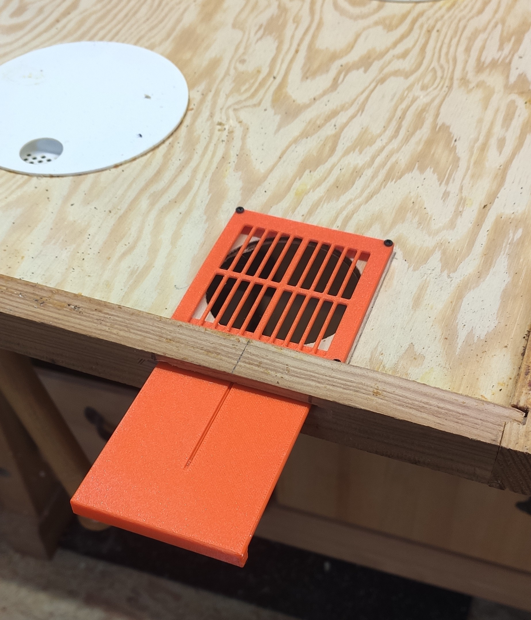 Bee escape bypass, Bienenfluchtumgehung mit Schieber