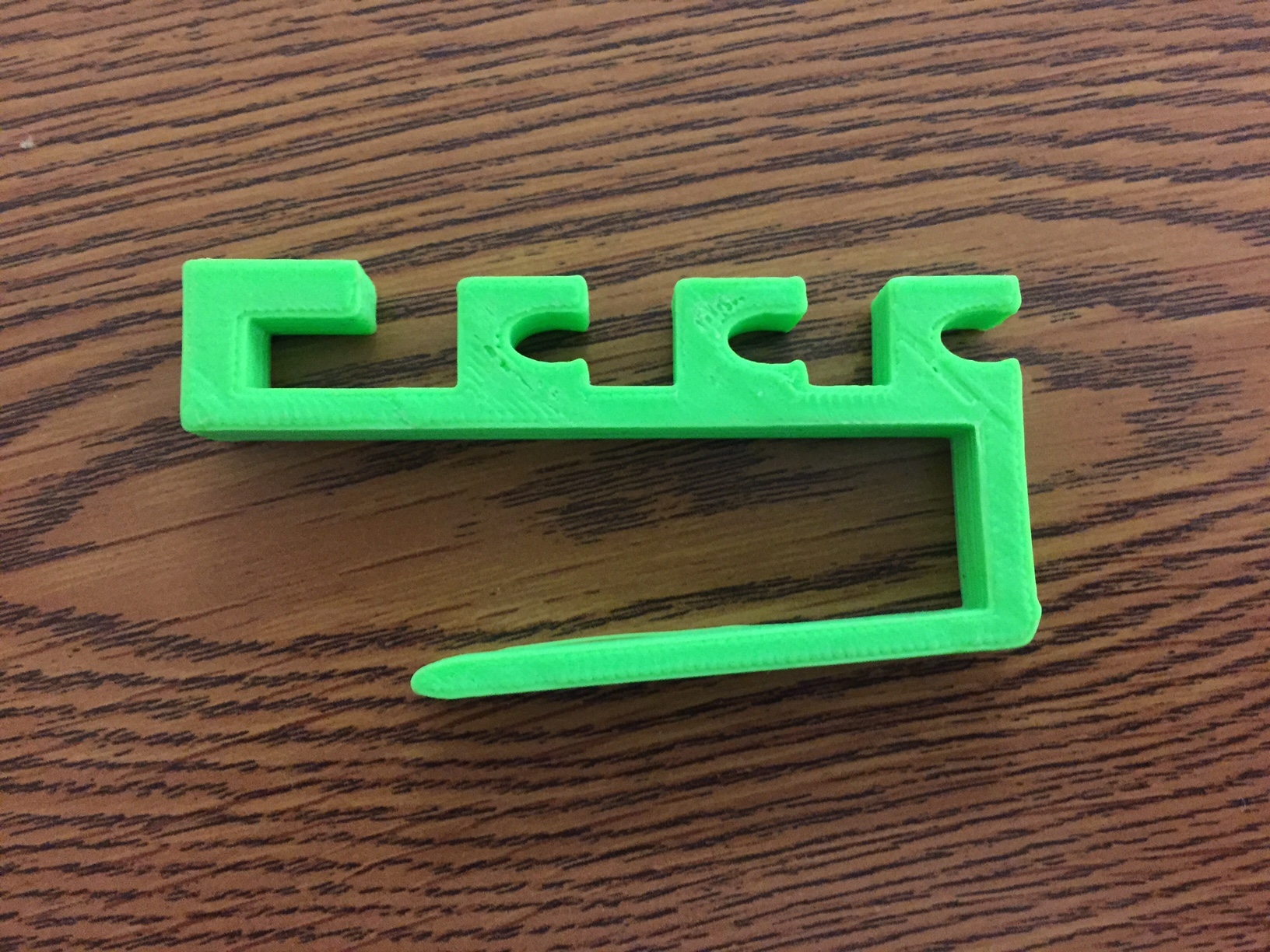 Computer wire holder and organizer