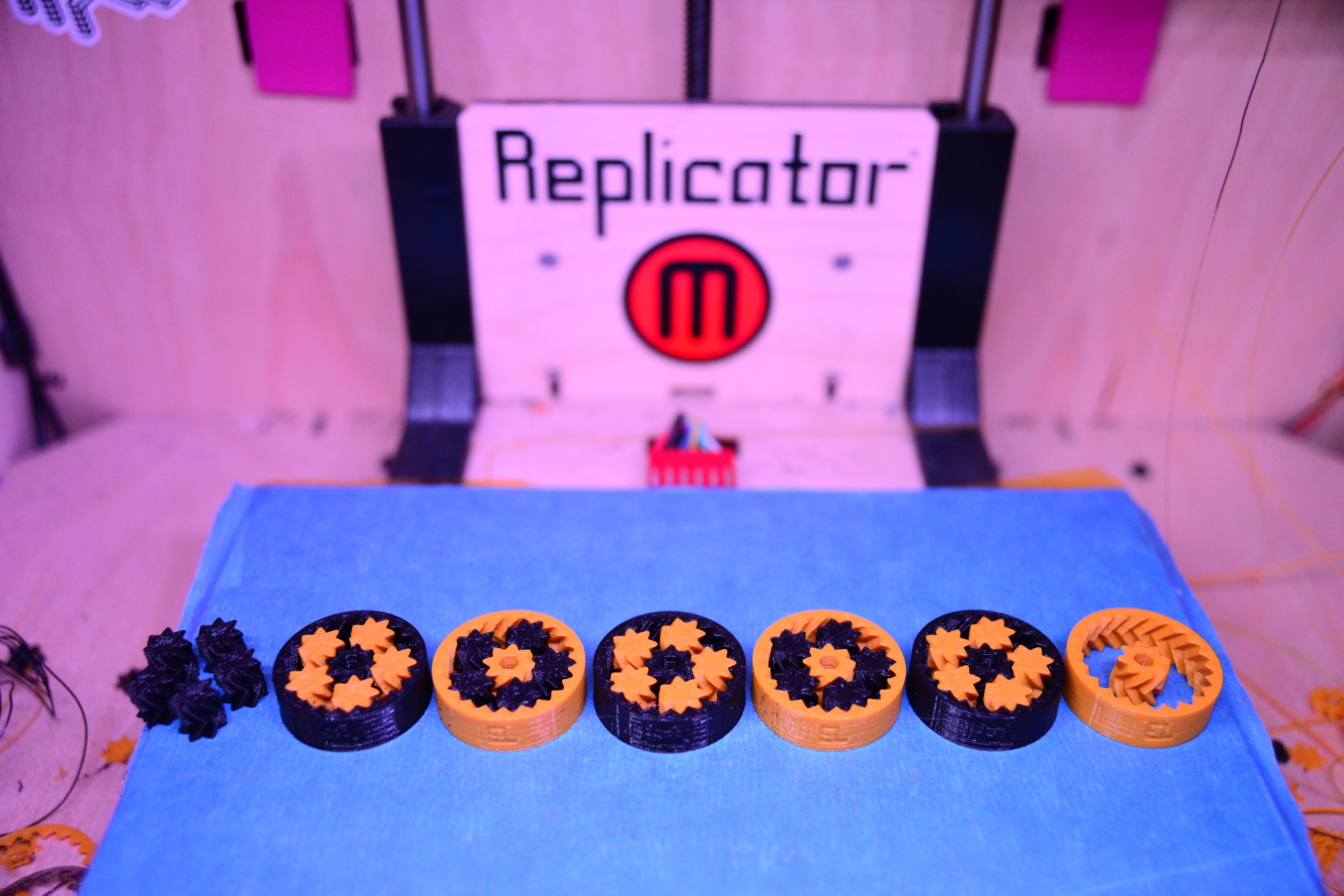 Update of DualExtrude.cpp for the newer output from MakerWare (2014)