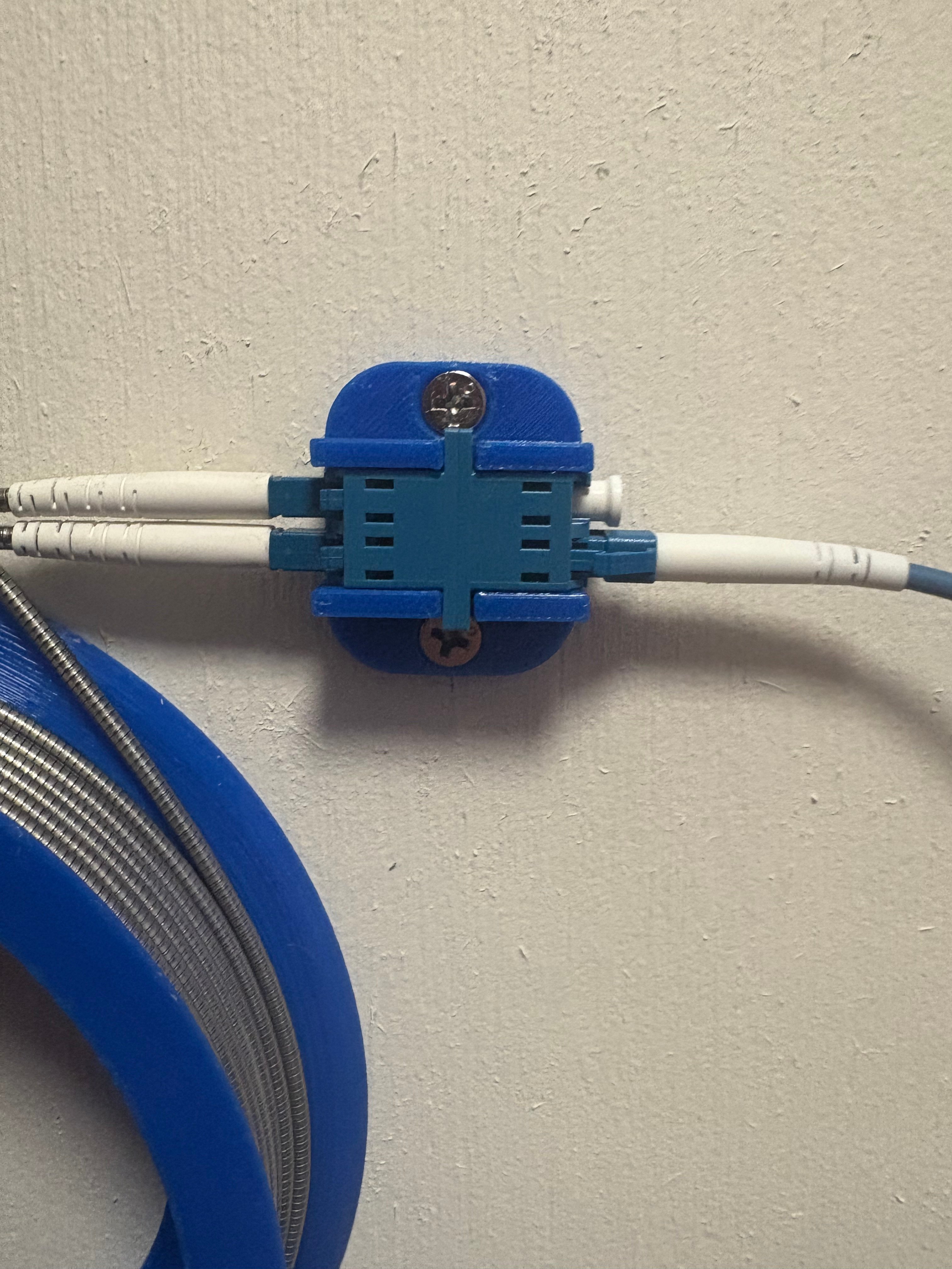 Fiber LC Coupler Wall Mount Bracket