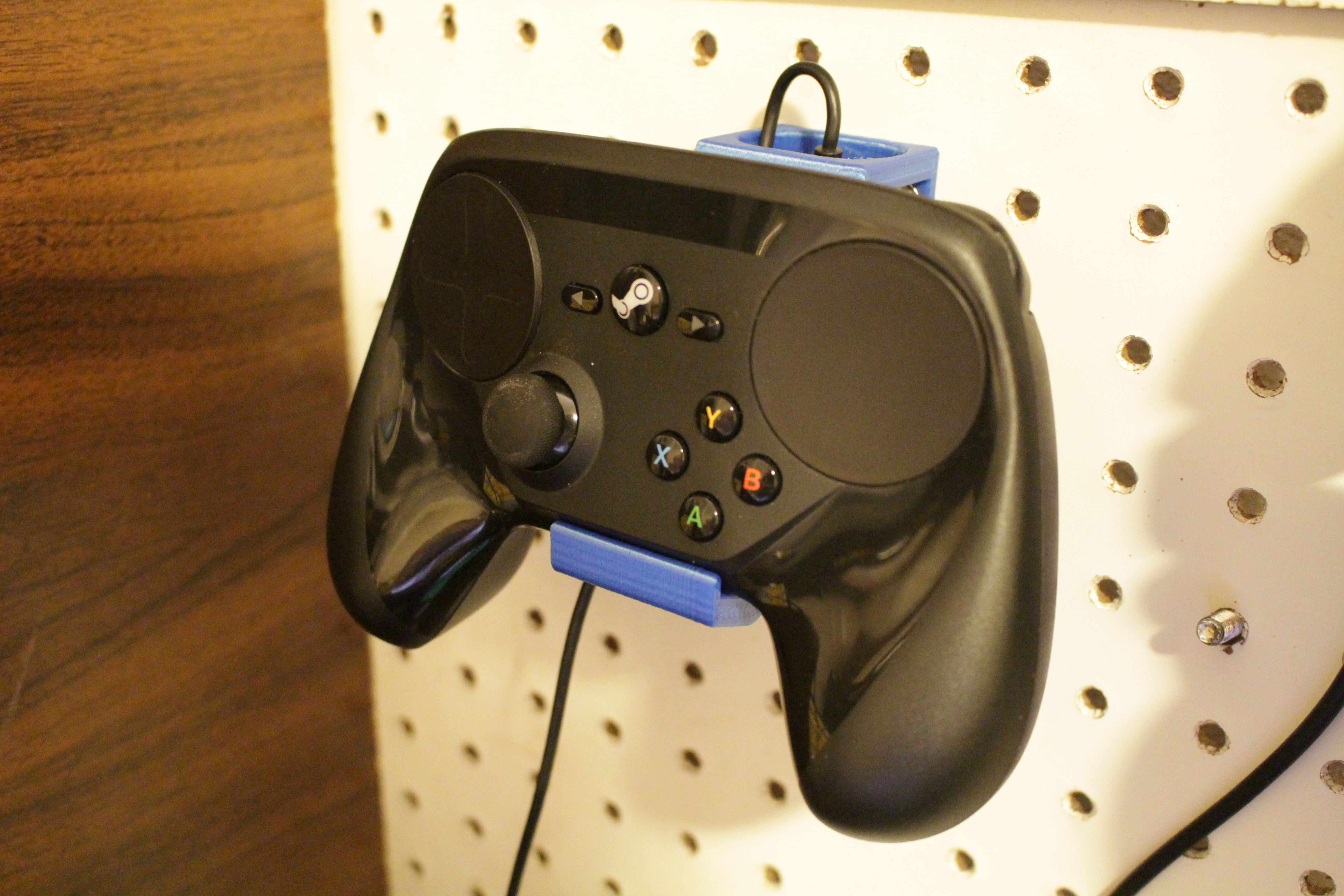 Steam Controller Stand: Wall Mounted [OLD VERSION]