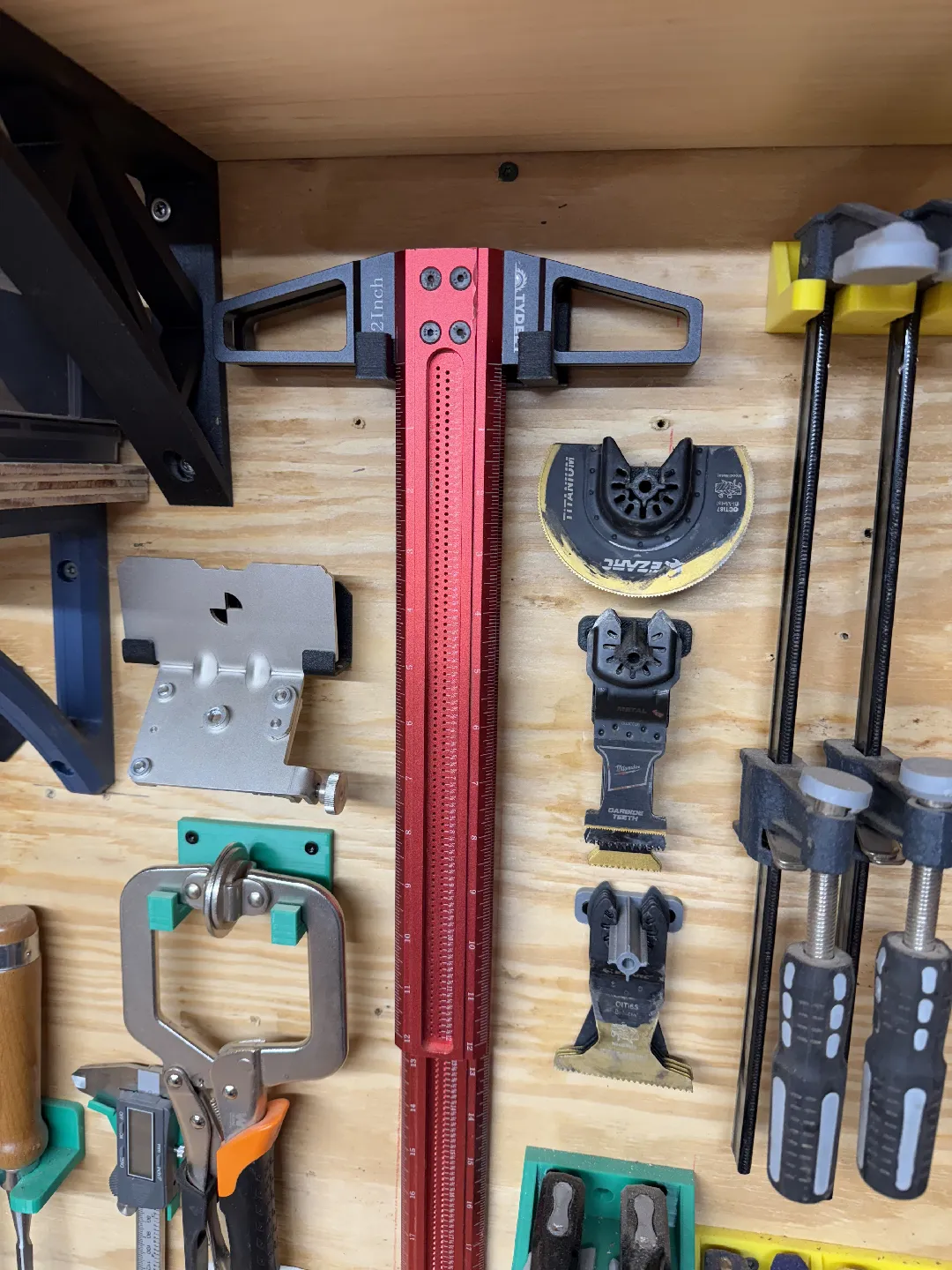 T Square Mount