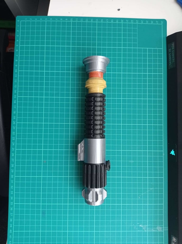 Obi-wan Kenobi Lightsaber (retractable and removable) blade