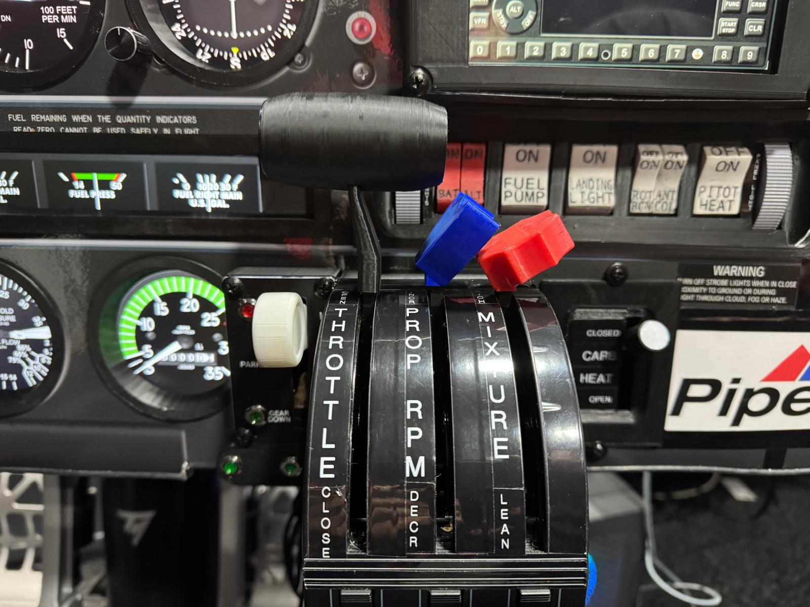 Piper Arrow 3 Throttle, Prop and Mixture levers for Logitech (Cutting of the levers is required)