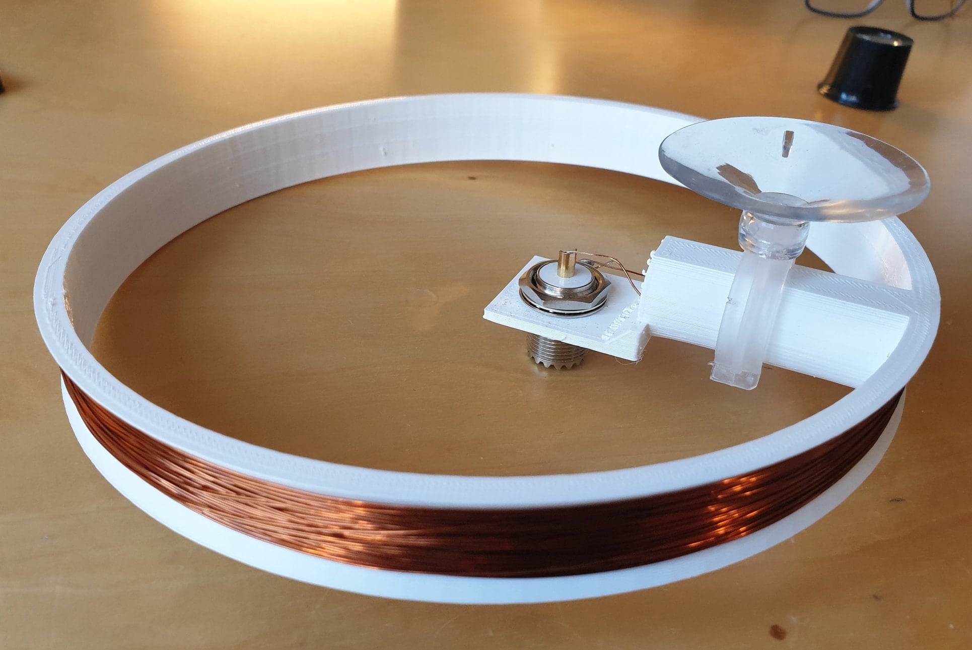 Short Wave/Medium Wave Loop Antenna Frame - Window Mounted