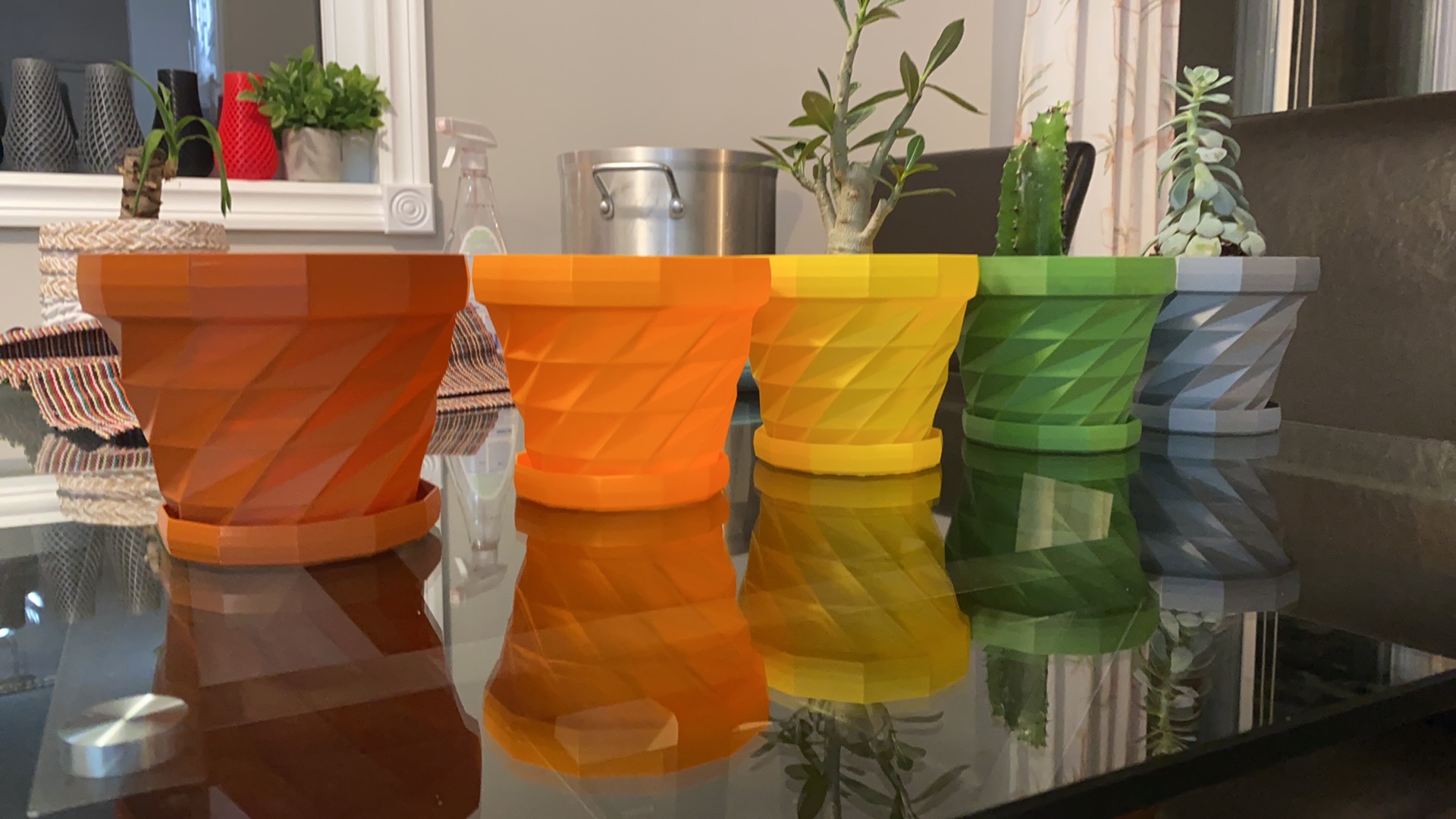 Triangulated Flower Pot Drip Tray