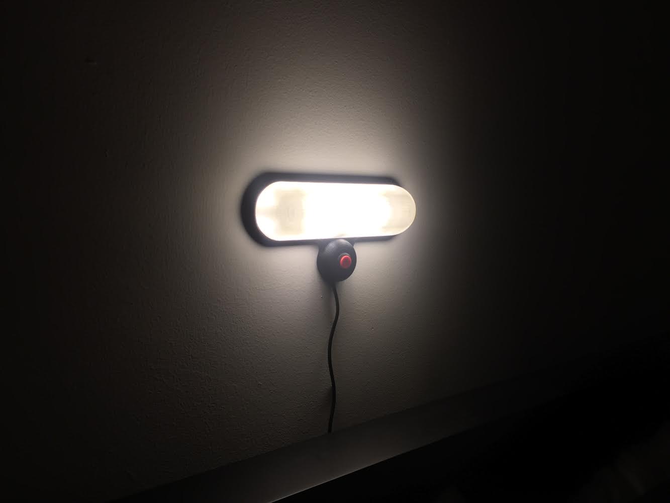 Simple Wall Lamp