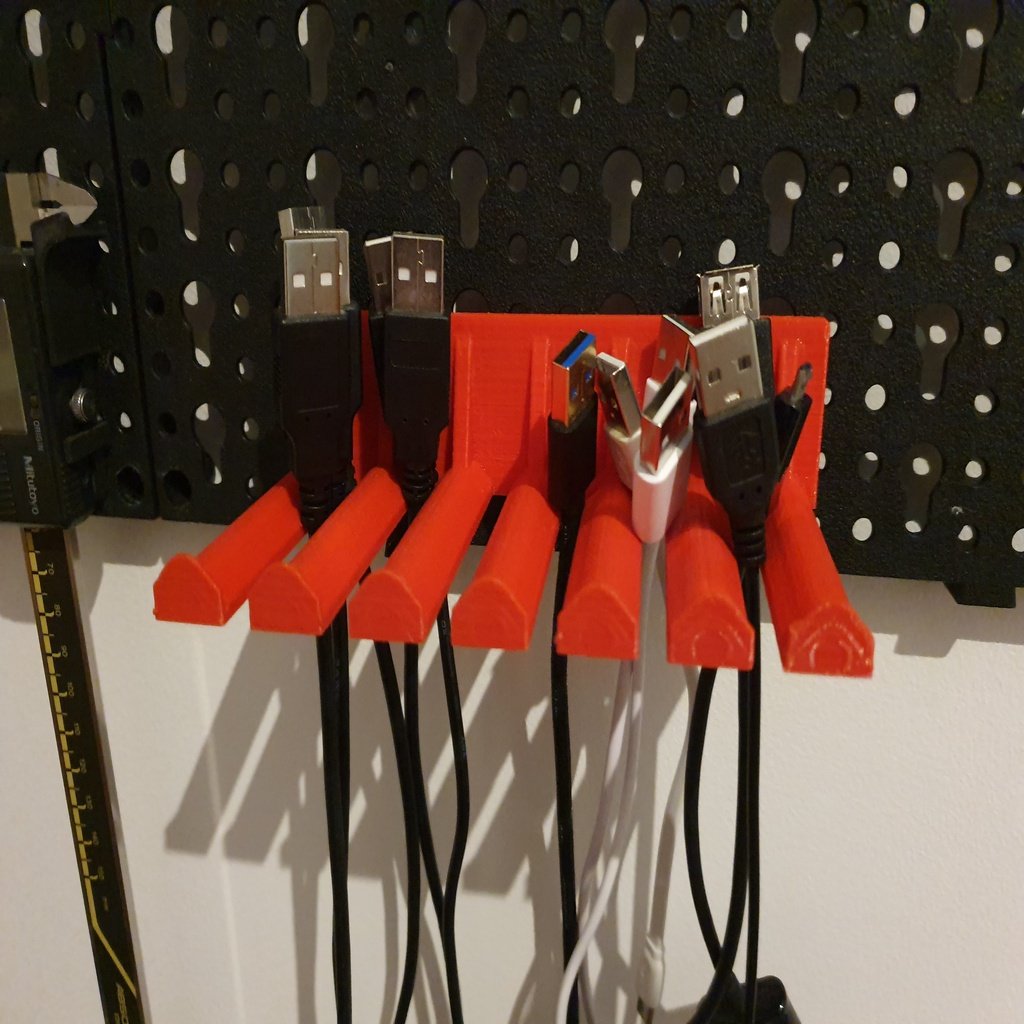Pegboard USB cable holder (customized)