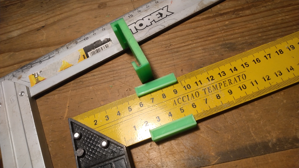 90 degree Carpenter Ruler L Shape Right Angle Square Ruler WALL CLIP [40mm slot]
