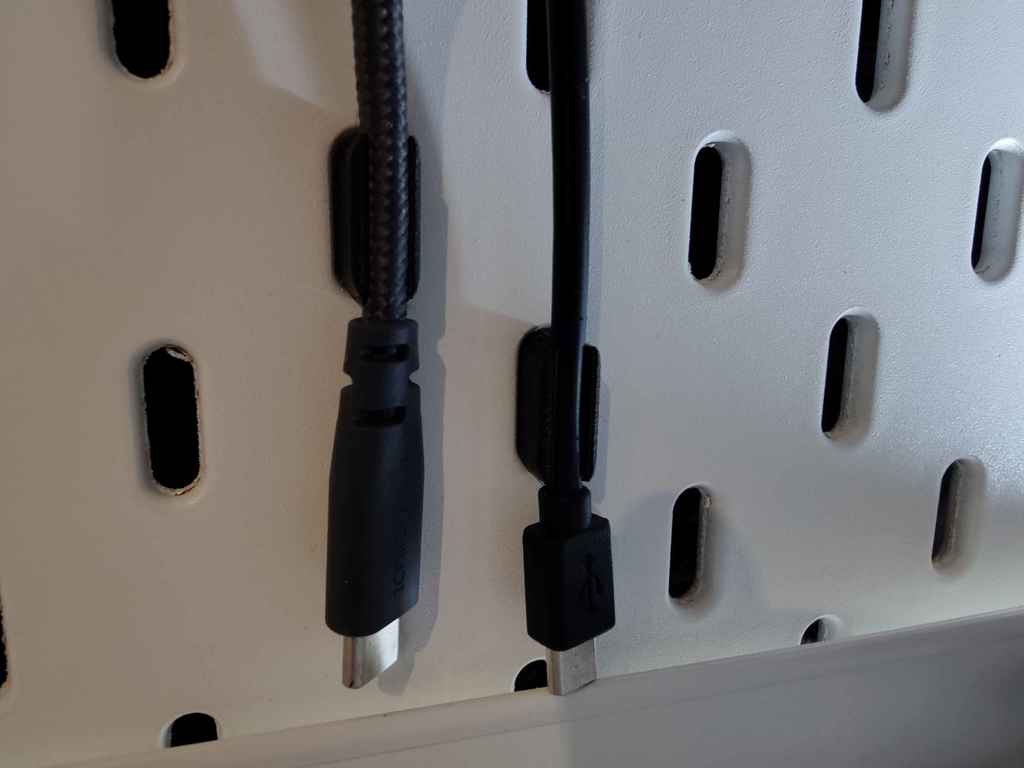 Cable clip holder for IKEA pegboard SKÅDIS