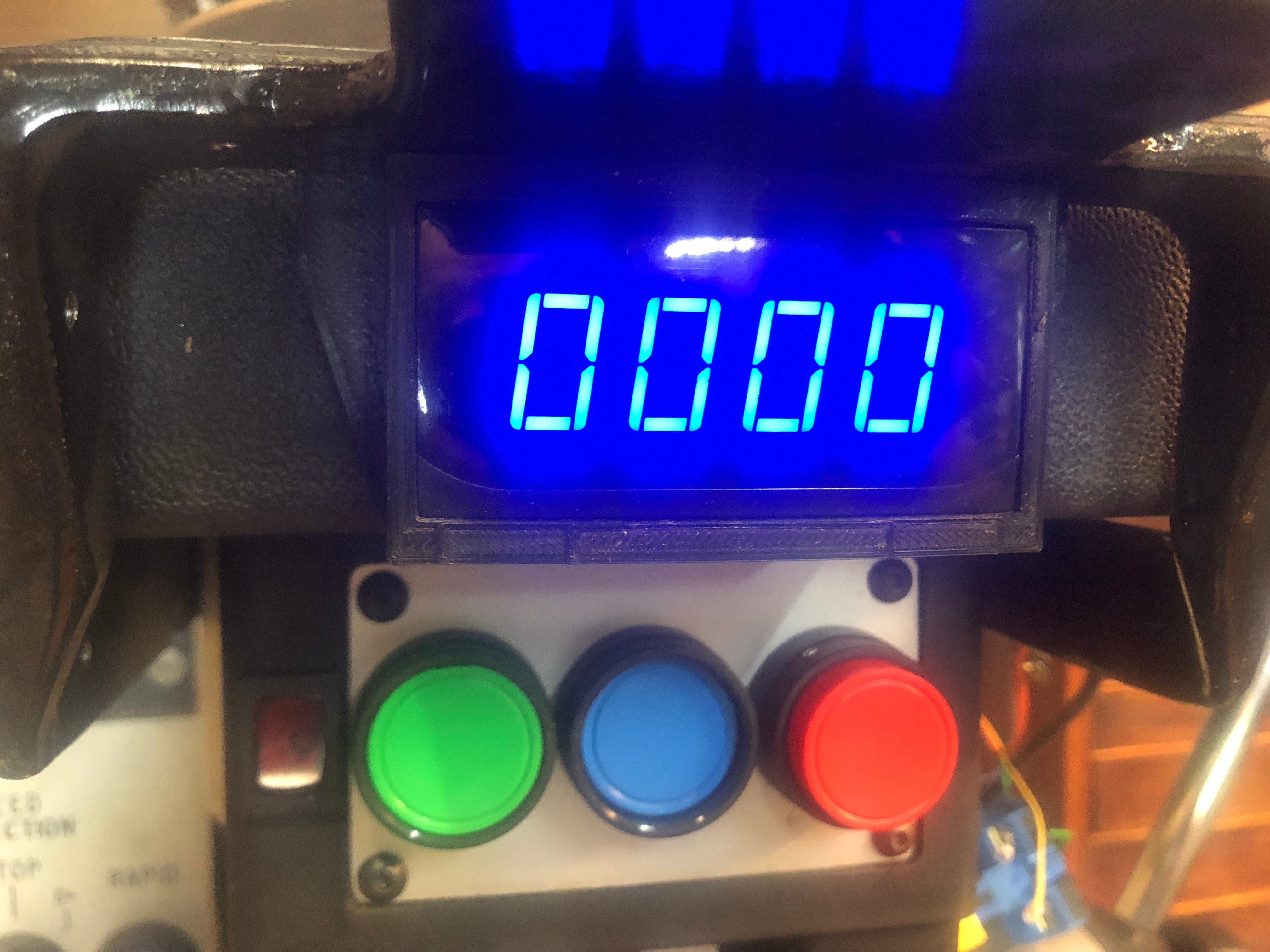 Milling machine tachometer mount