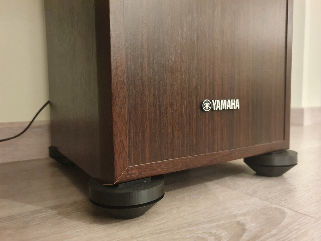 Yamaha NS-F51 speaker leveling feet
