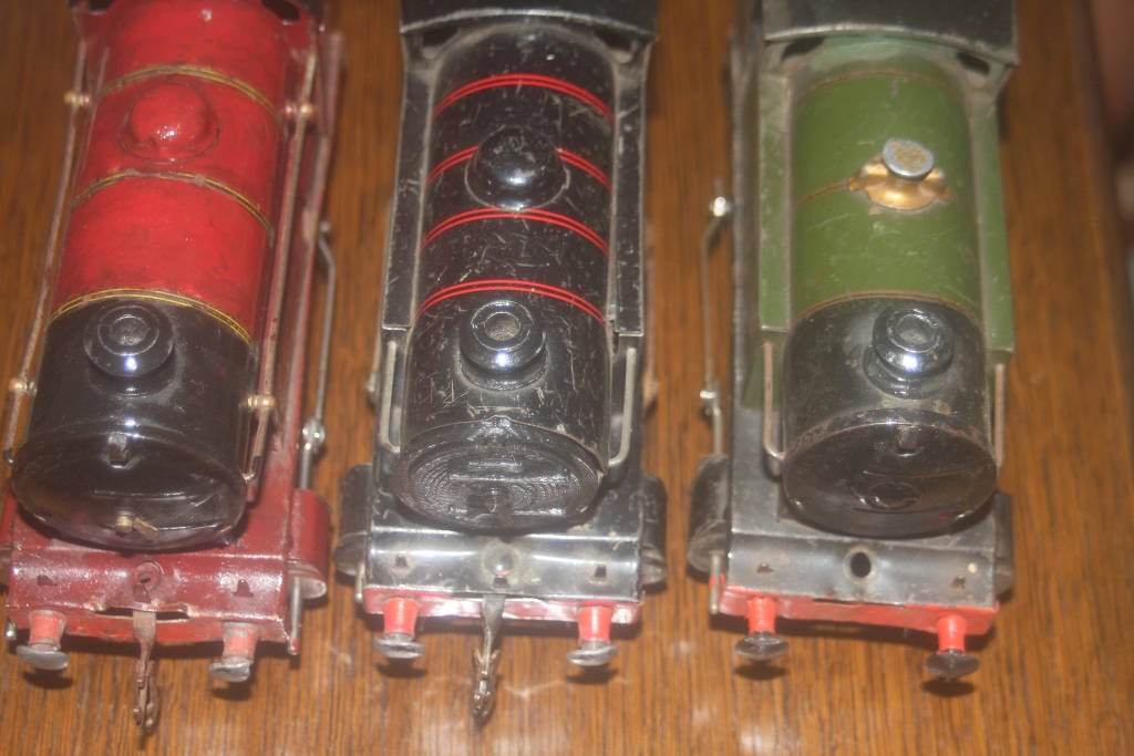02.Hornby O Gauge Locomotive Buffers