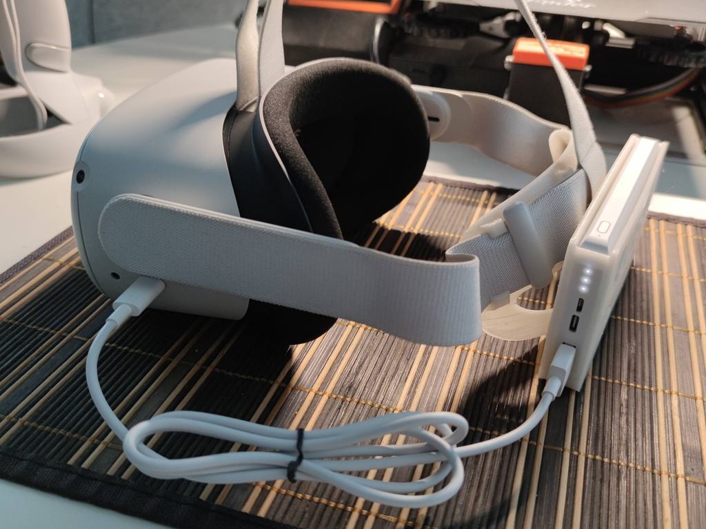 Oculus Quest 2 DIY (Elite) Strap with holder for power bank