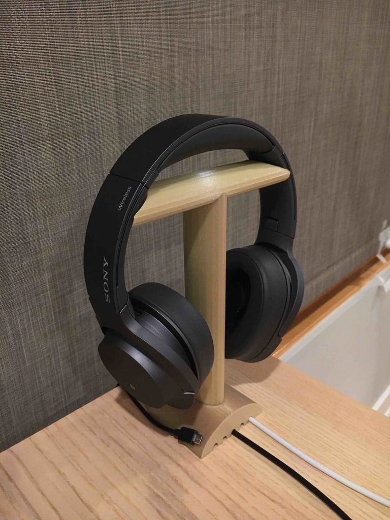 Headphone Stand + Desk Cable Management