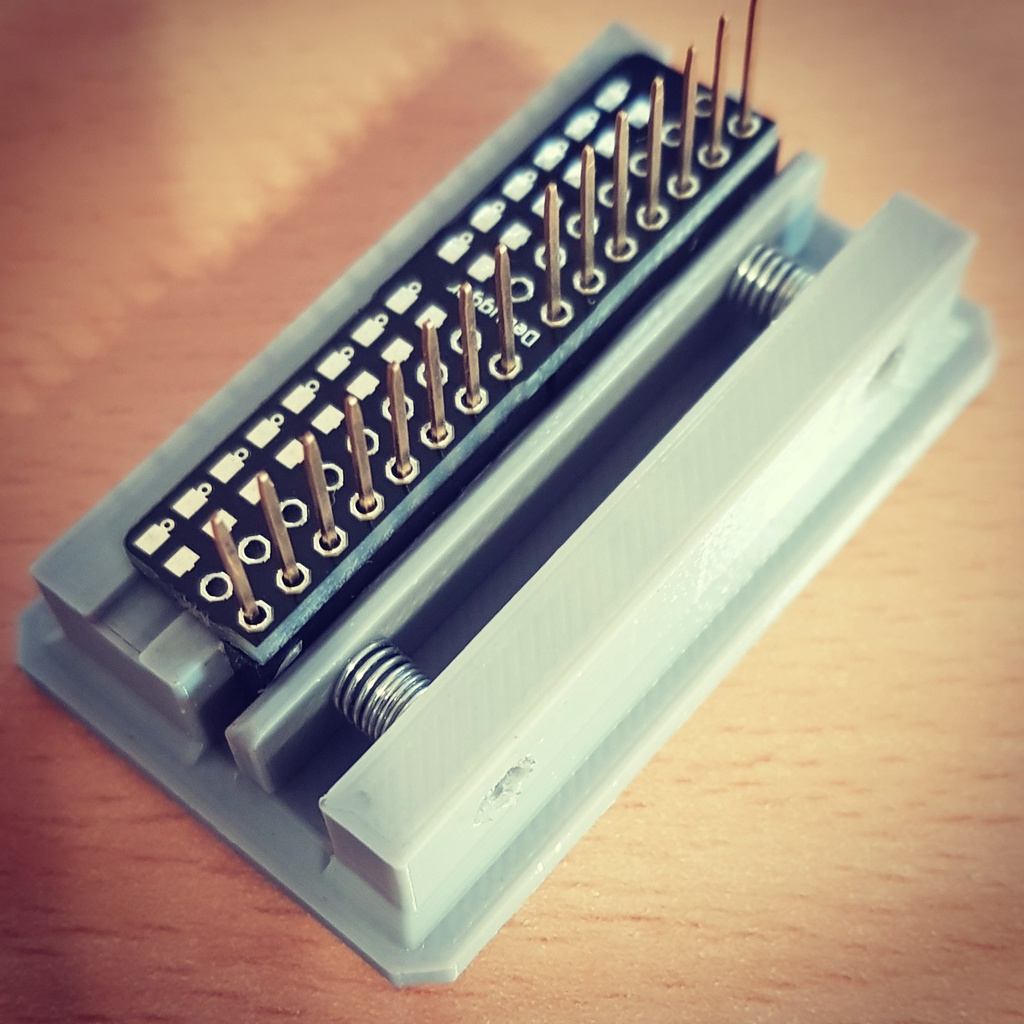 Pin header soldering tool