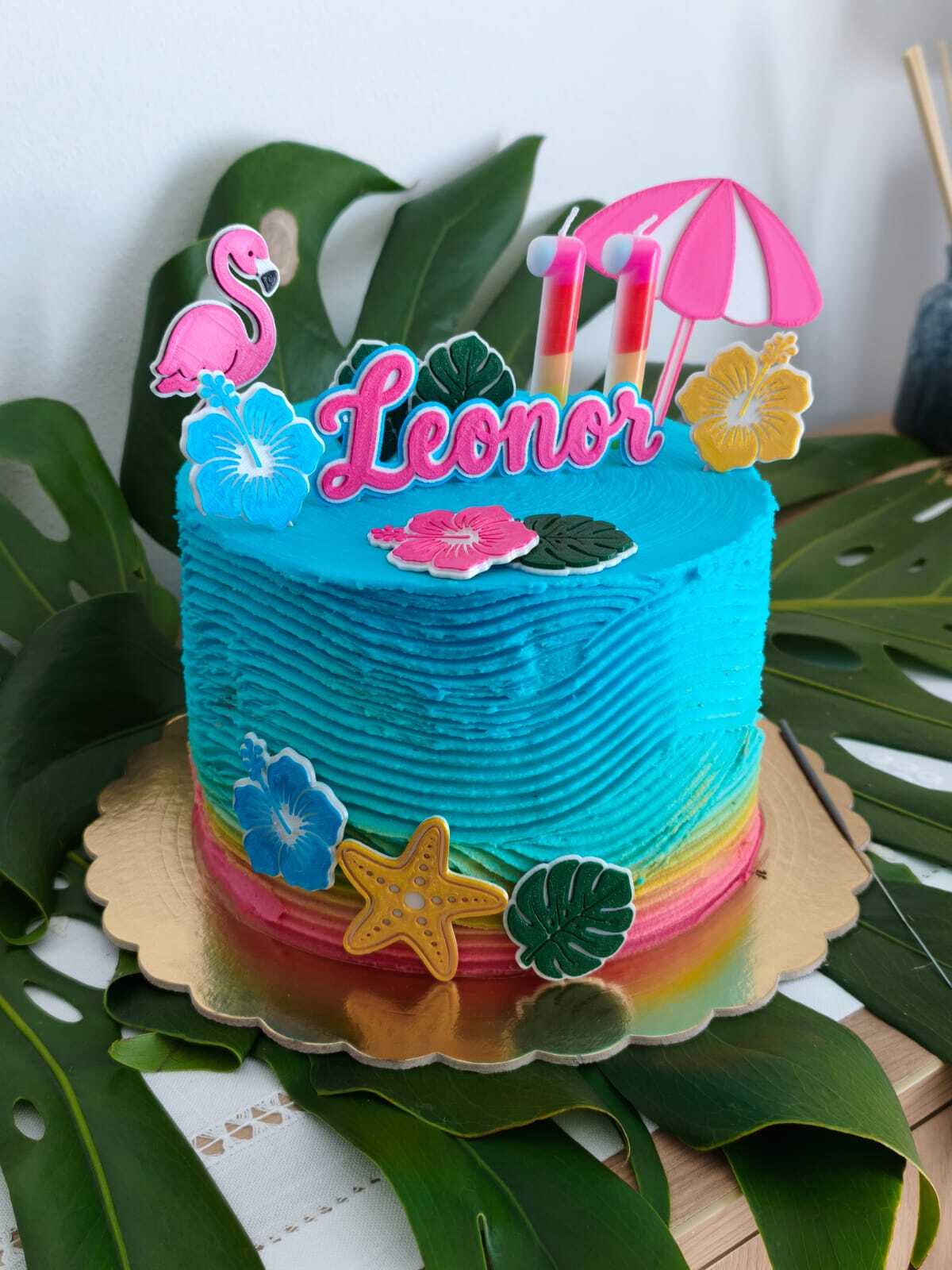 Beach / Pool party cake decorations (No AMS)