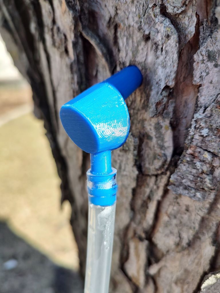 Maple sap spile for 5/16 hole and tubing Tee