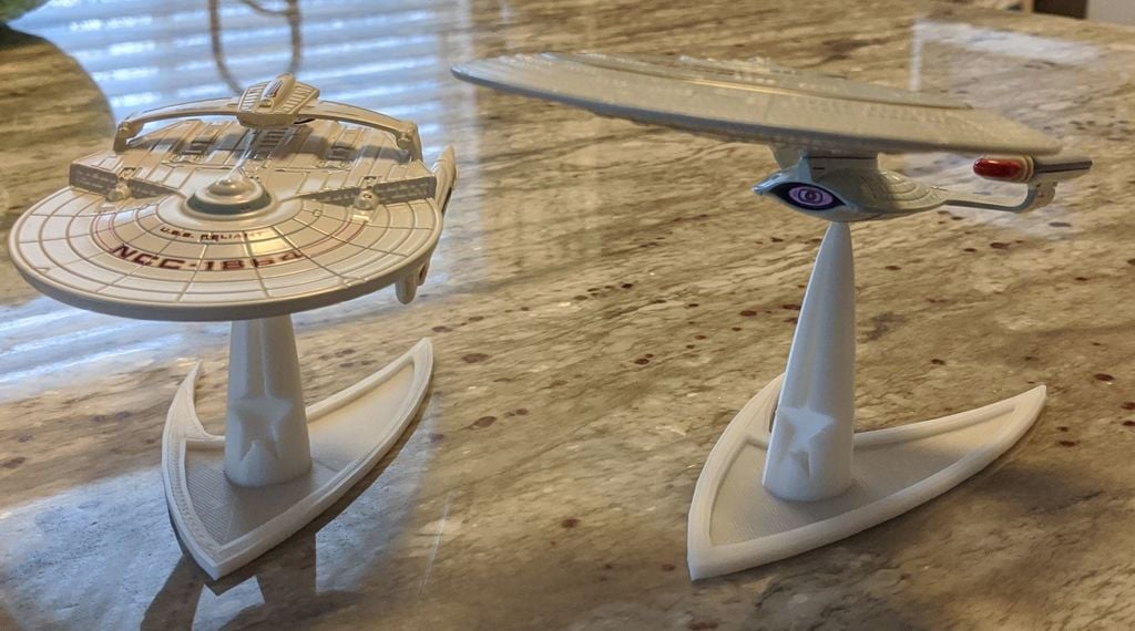 Star Trek Hotwheels Model Display Stand