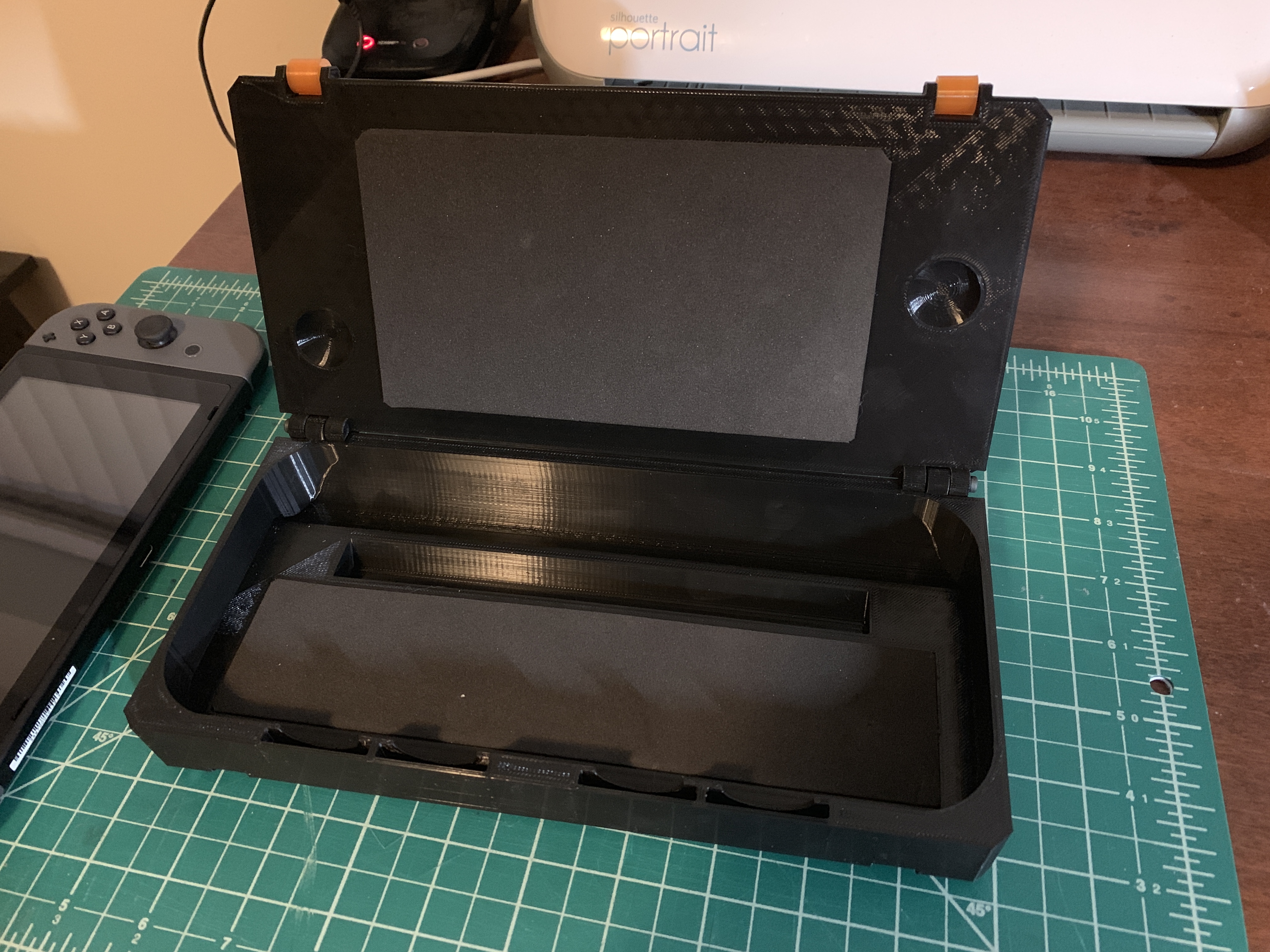 Switchbox v5 with room for 2mm foam inserts