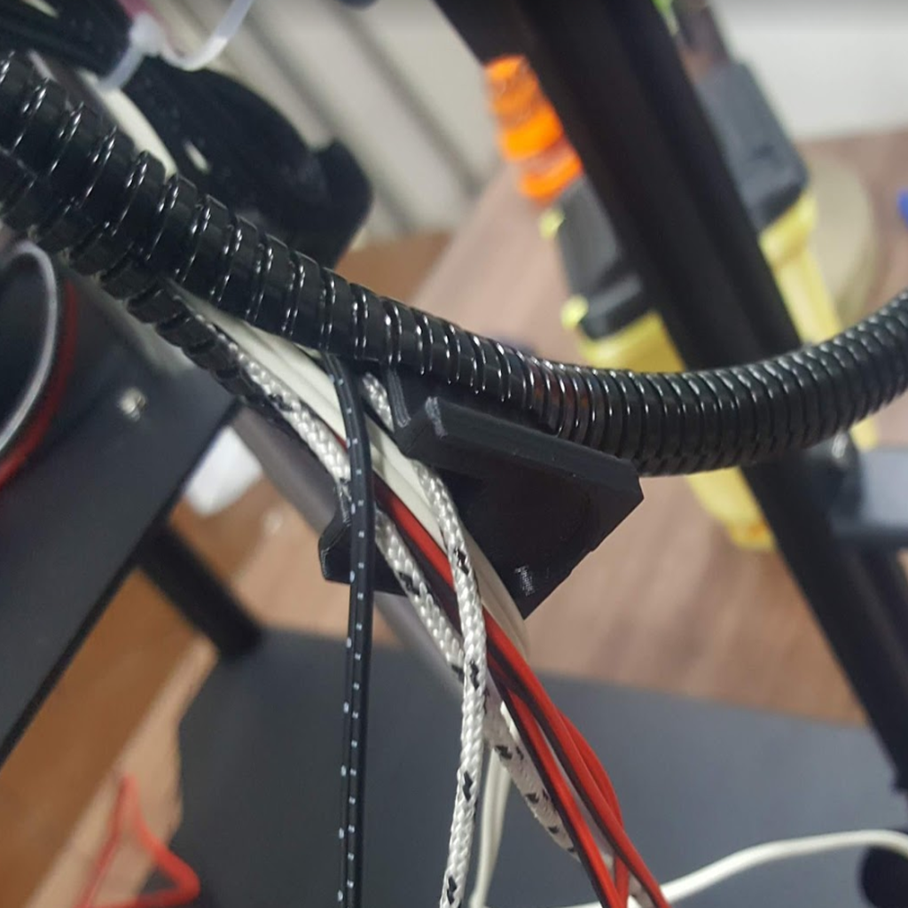 How to put the cable into the winding tube-Sapphire pro Printer