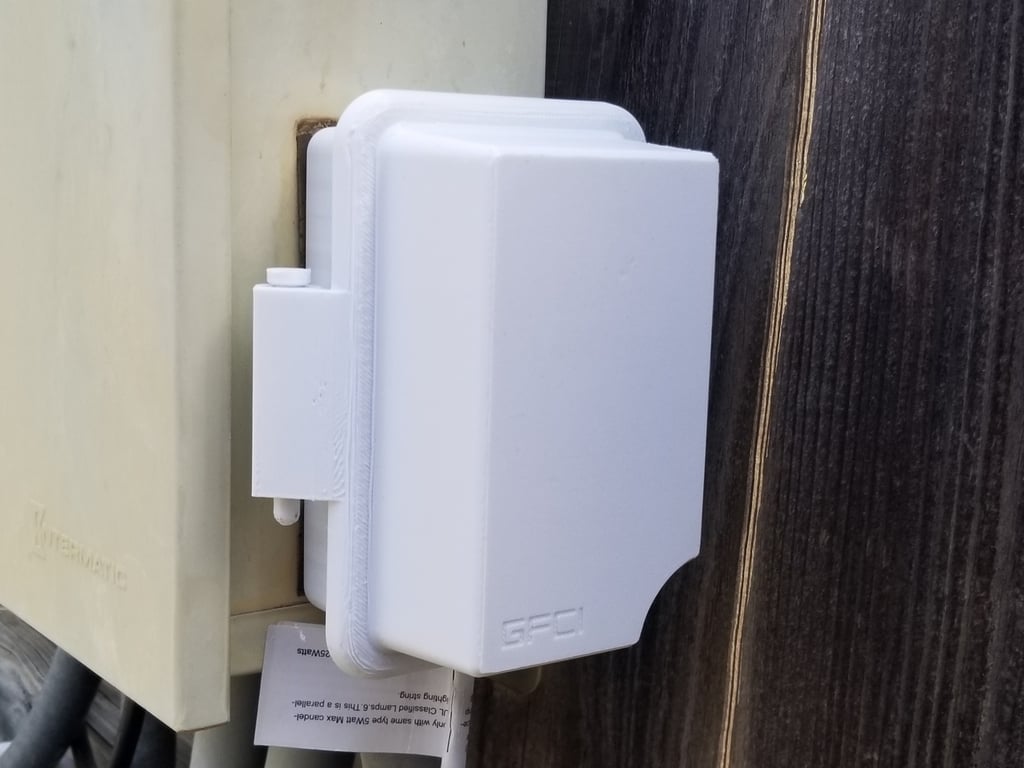 Outdoor GFCI Outlet Cover