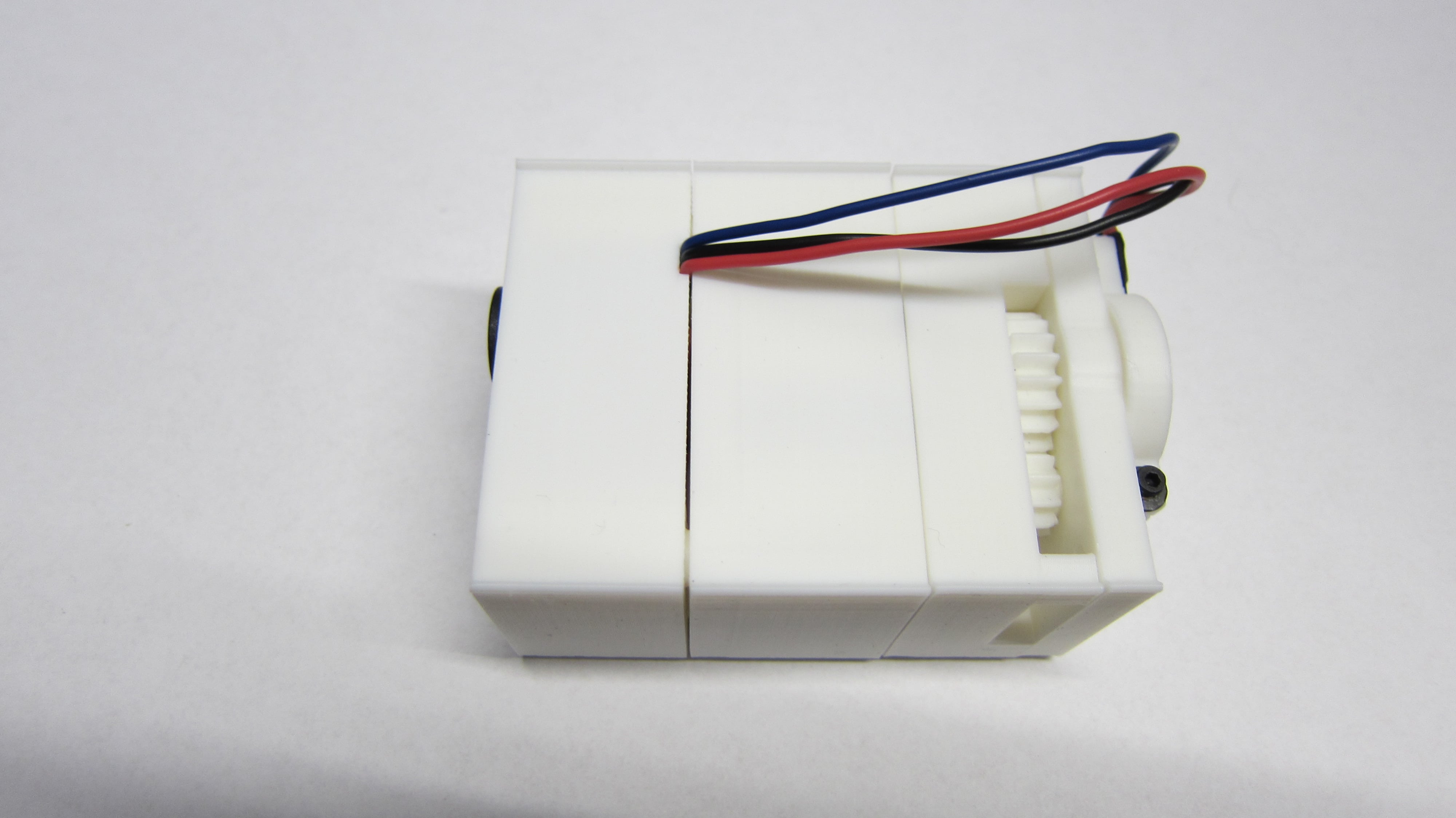 FINISHED Motorized Horizontal Blind Box (luxaflex)