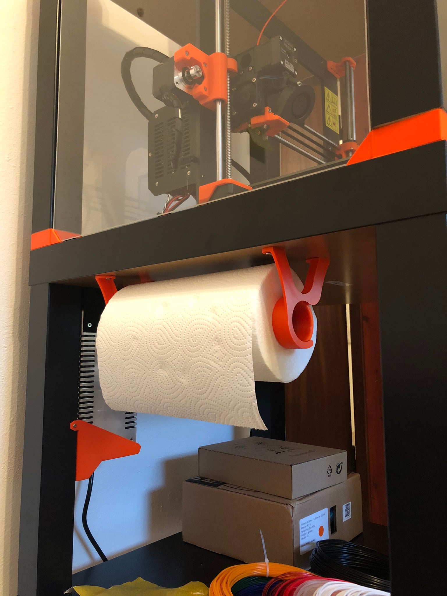 Paper towel holder