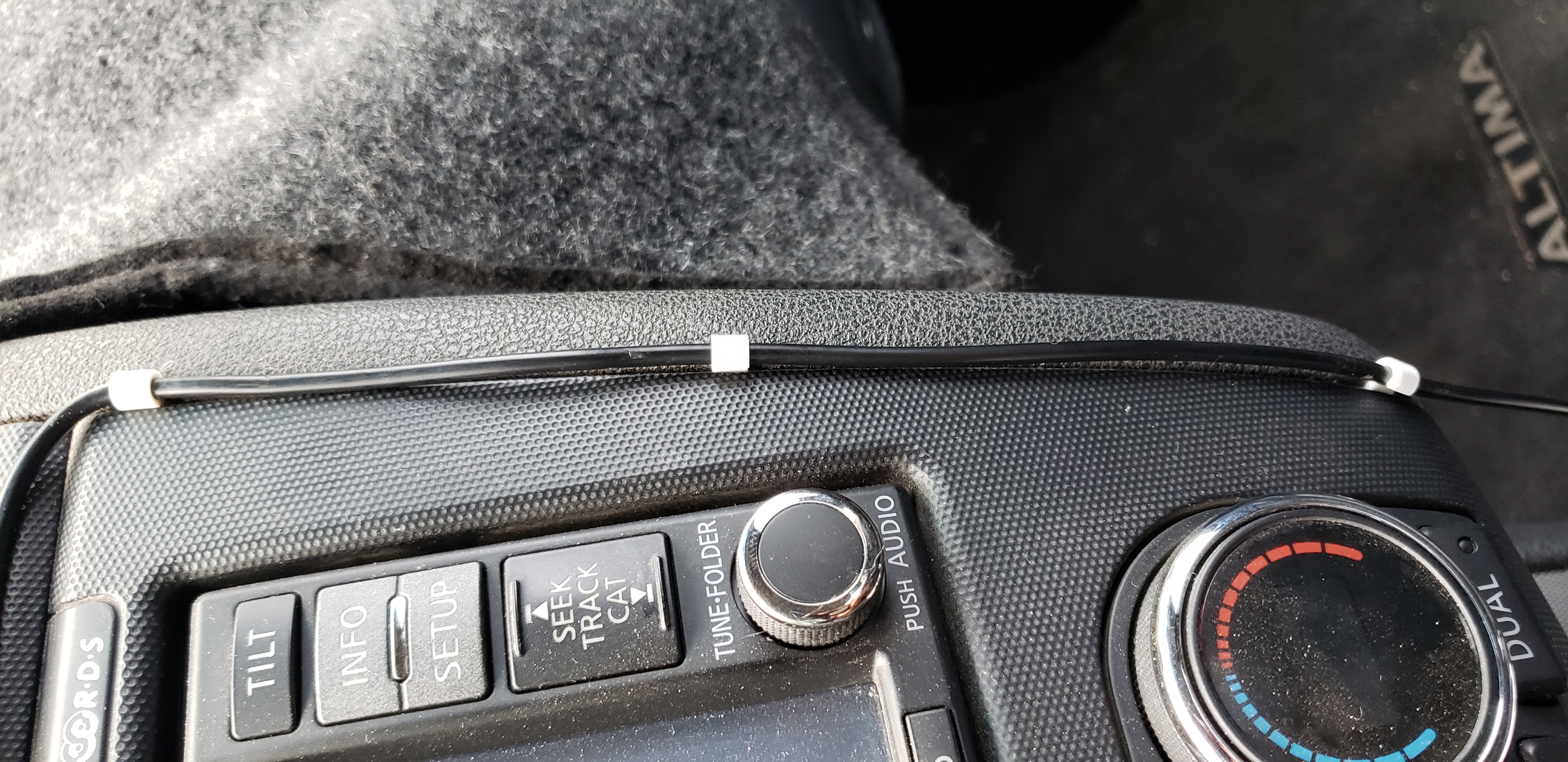 Car Cable Clip