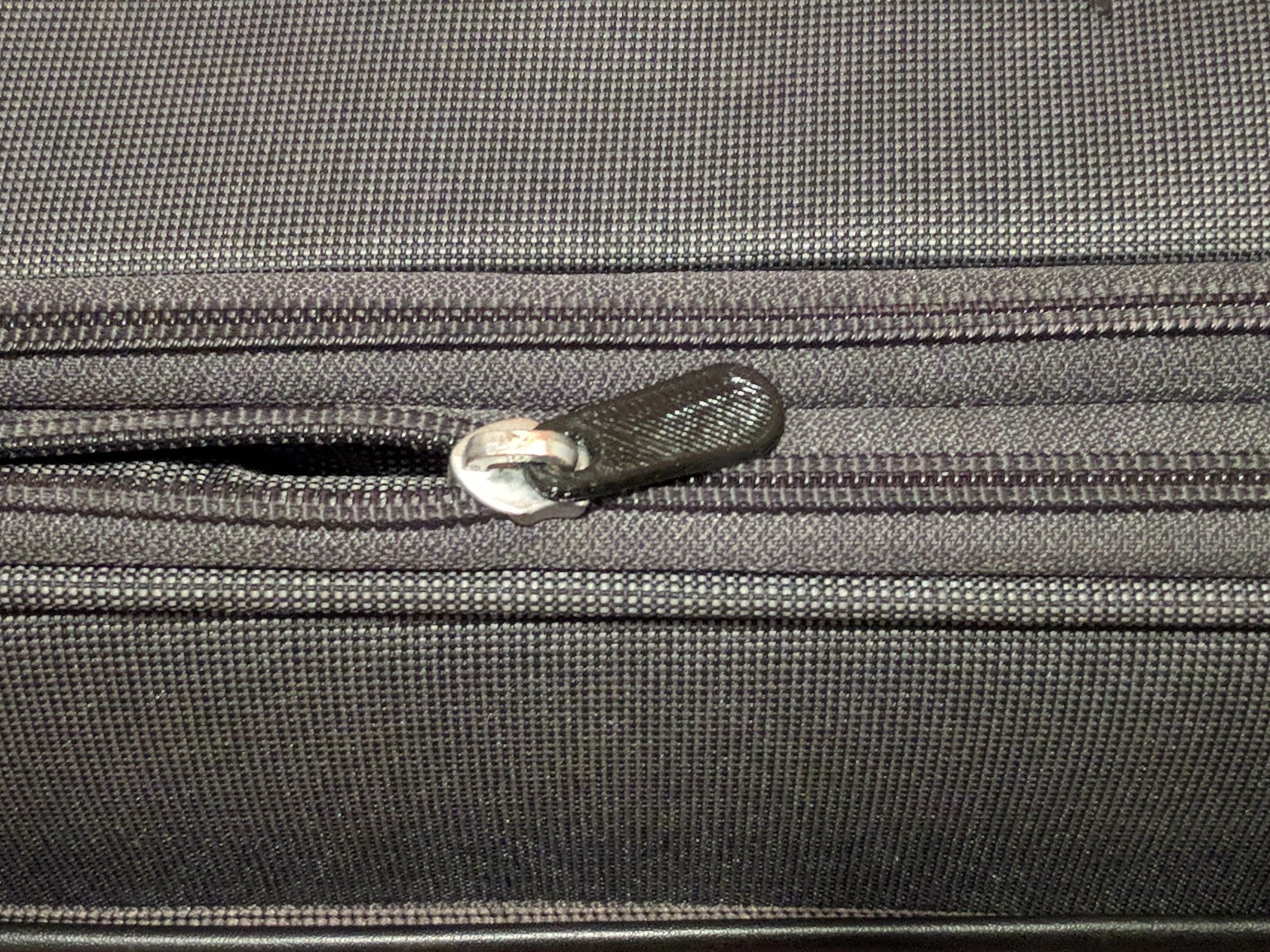Zip Pull for Luggage