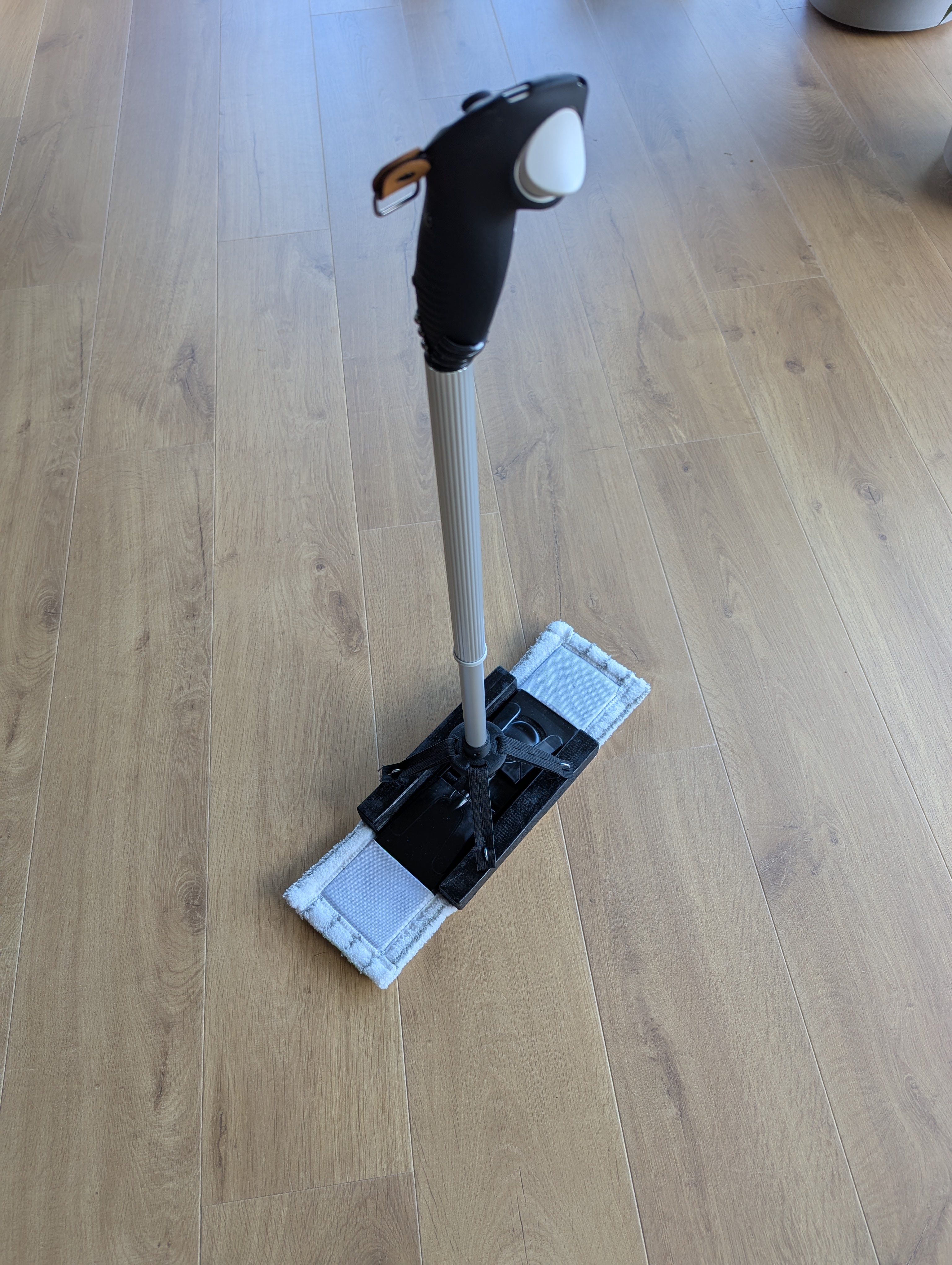Cyclic for VR controller (Quest 3)