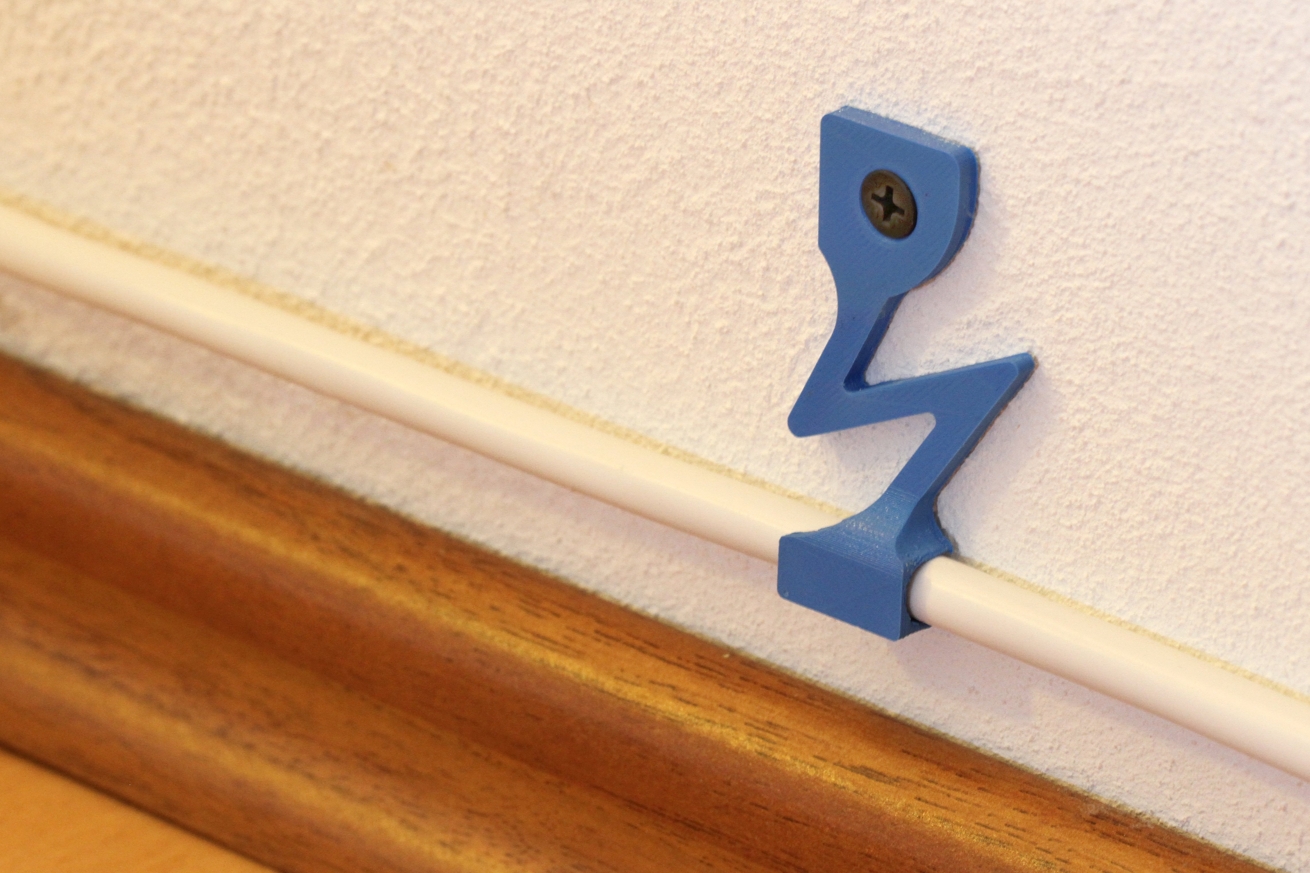 Power calbe wall mount