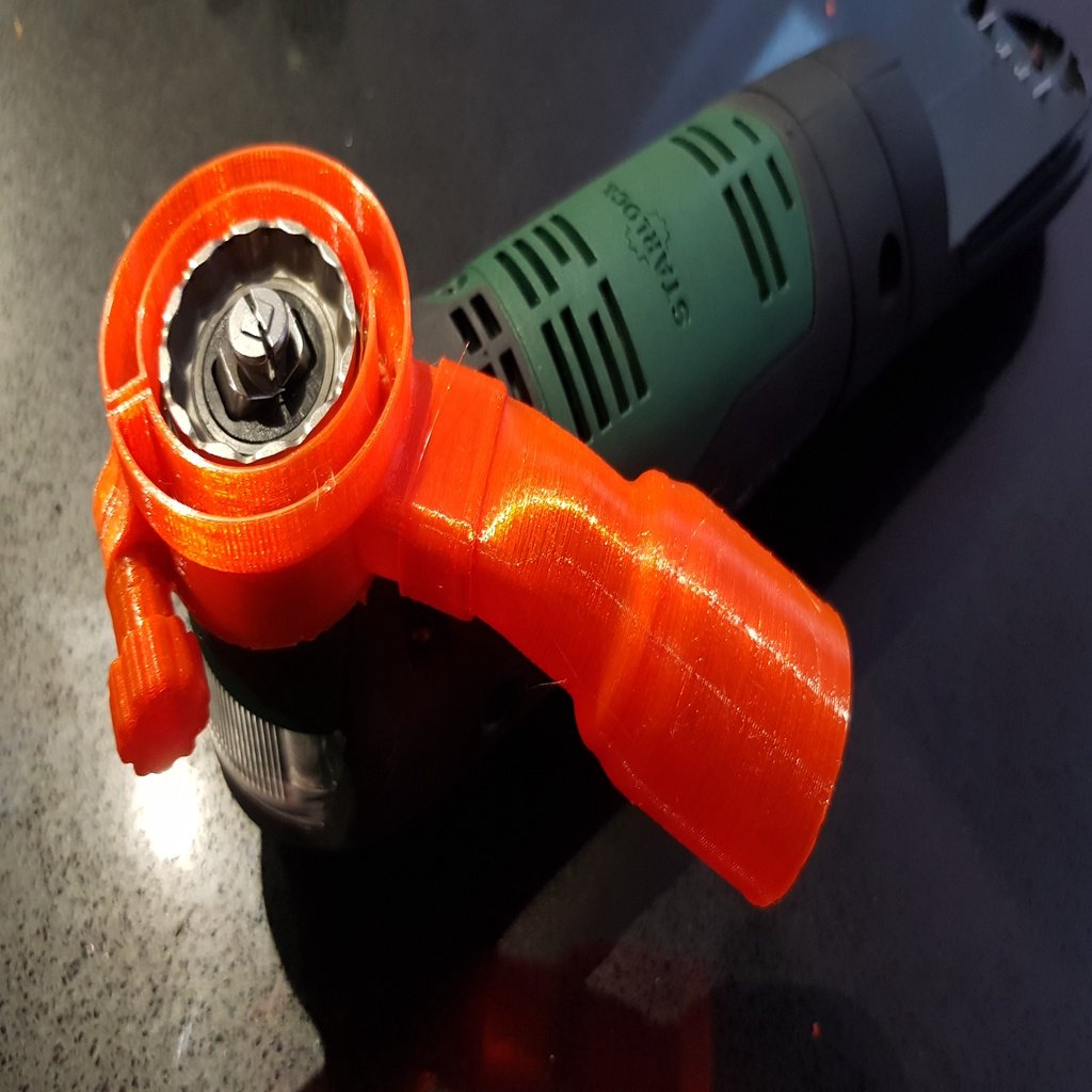Dust extractor adapter for Bosch oscillating multitool
