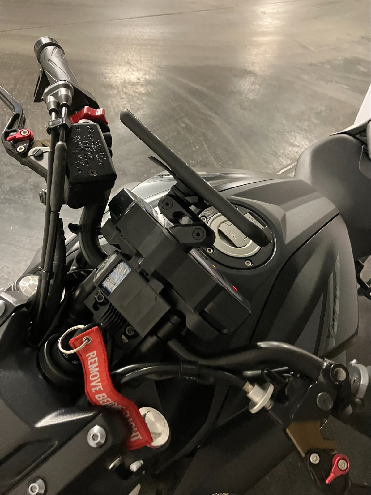 MT07 / FZ07 Quadlock Smartphone Bike Mount