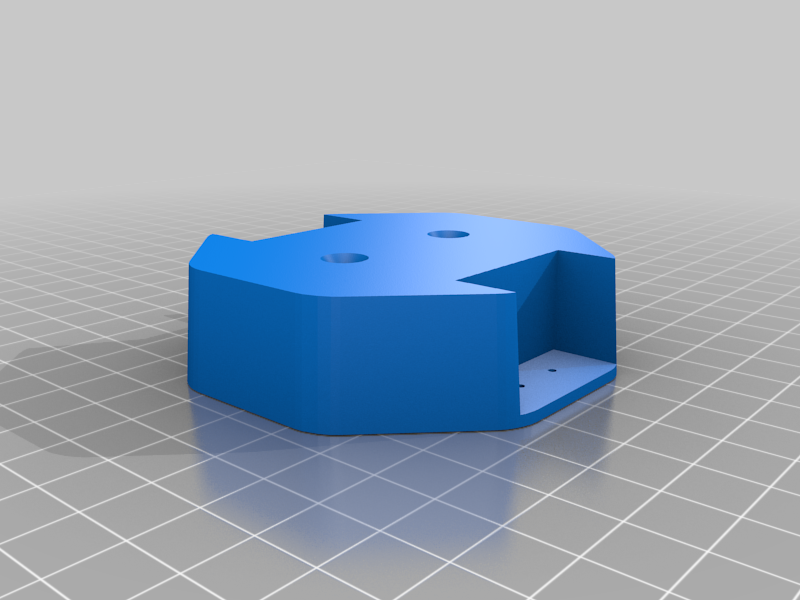 Screw-on Center Holder for Geometric Concrete Pot Mold