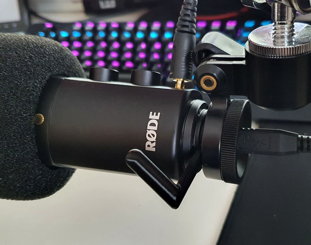 RØDE NT-USB strain relief (coiled cable holder)