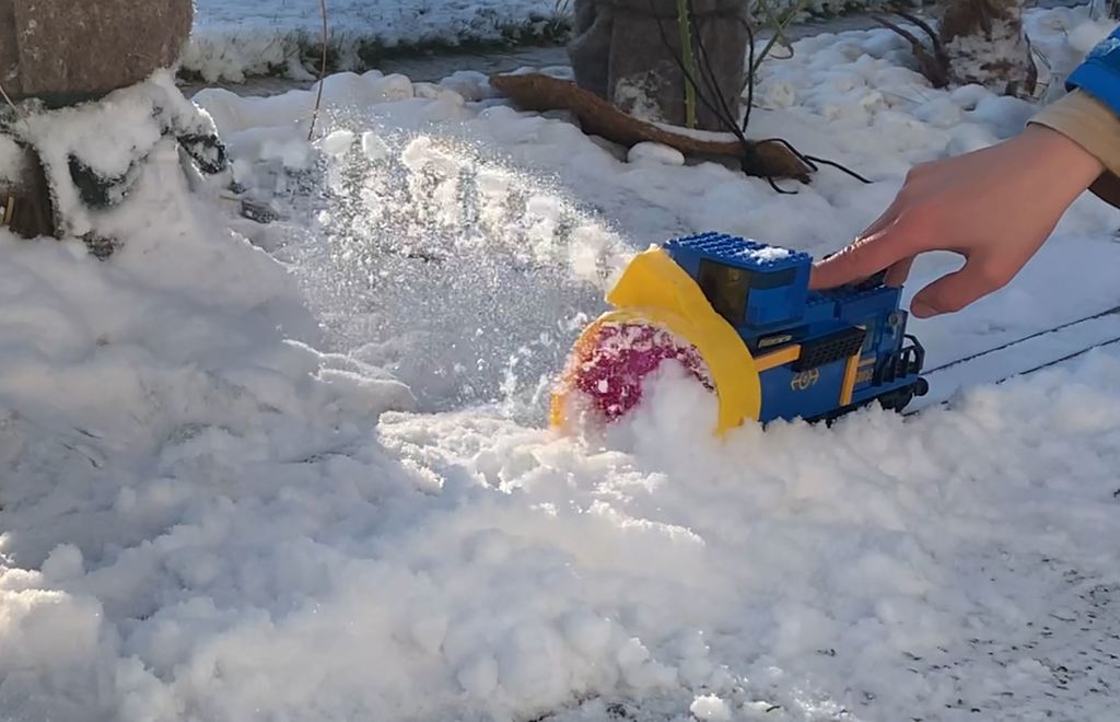 "Rotary Snow Plow" Attachment For Lego Train