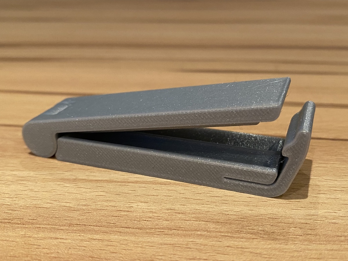 Bag Clip / no supports / many sizes / customizable via FreeCAD