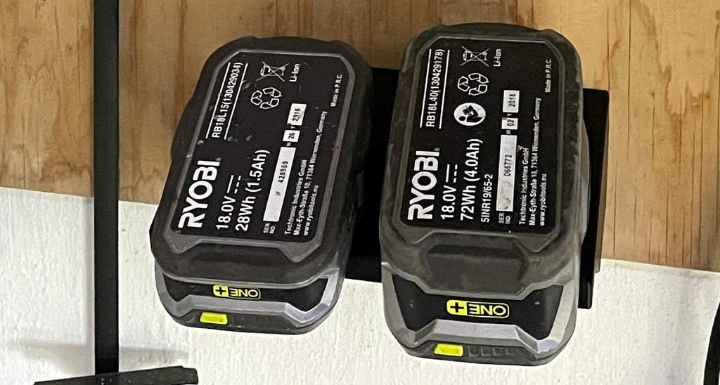 Ryobi battery holder