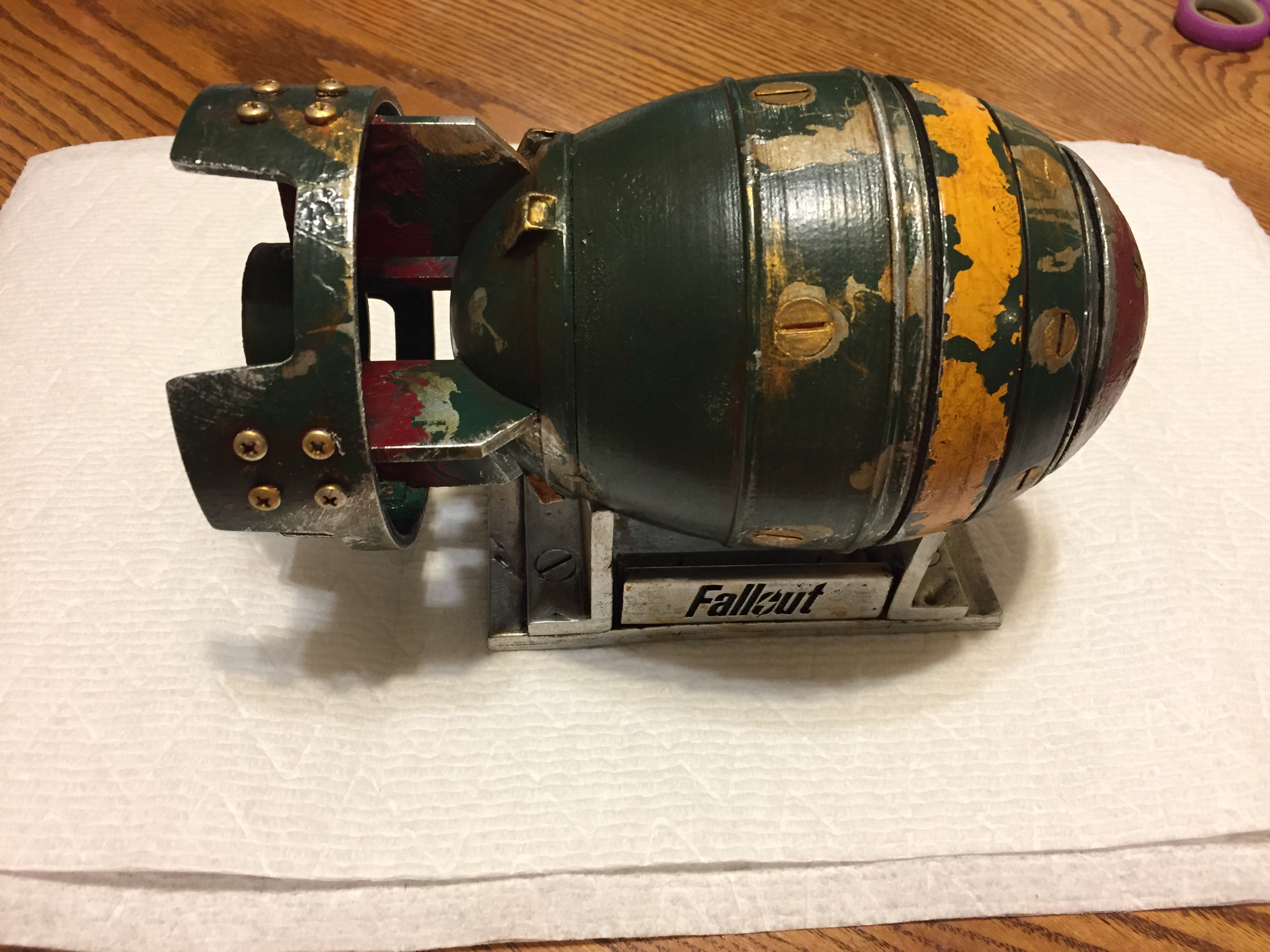 Stand for Fallout 4 Mini Nuke